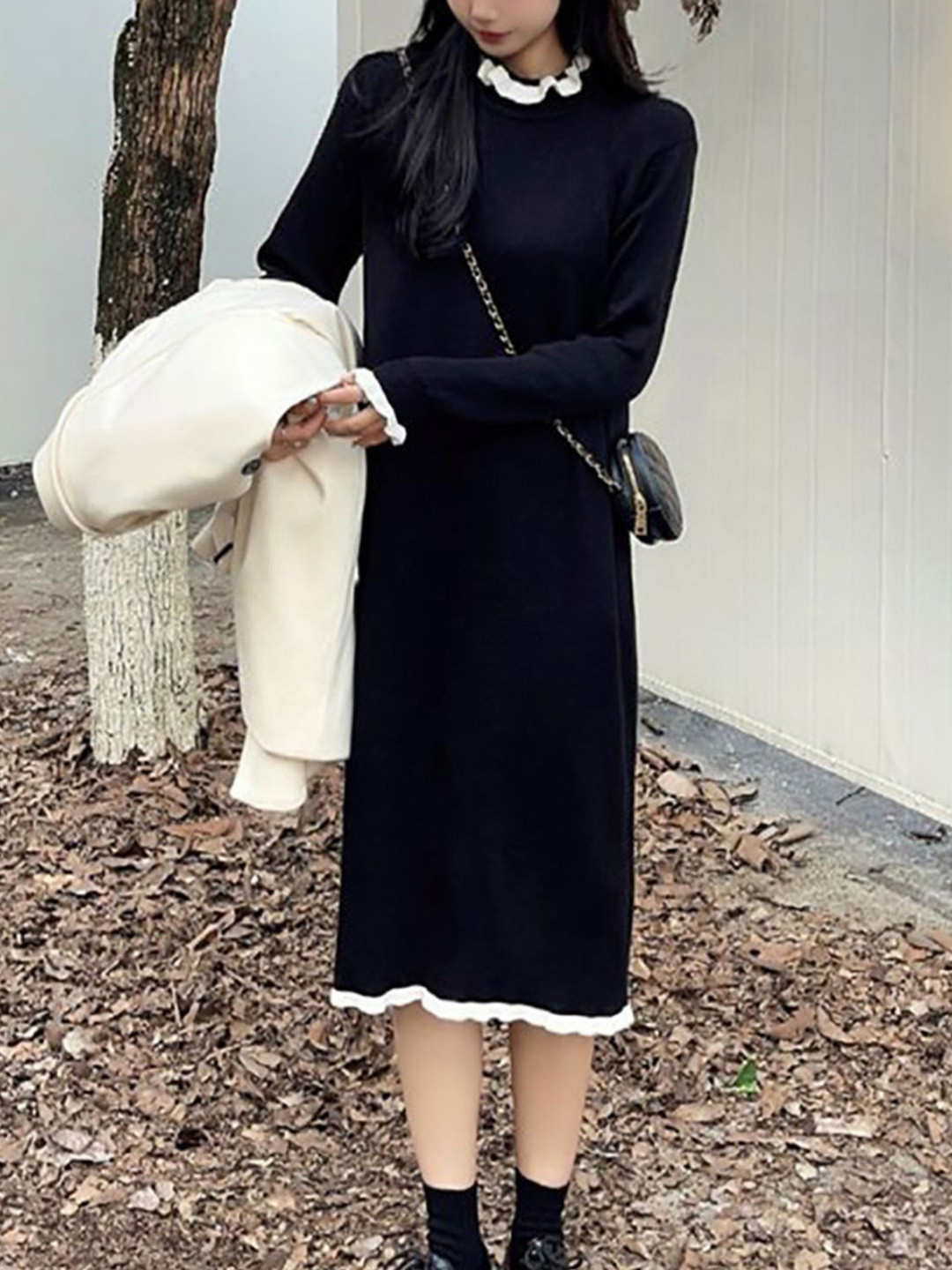 bebe Shift Midi Dress