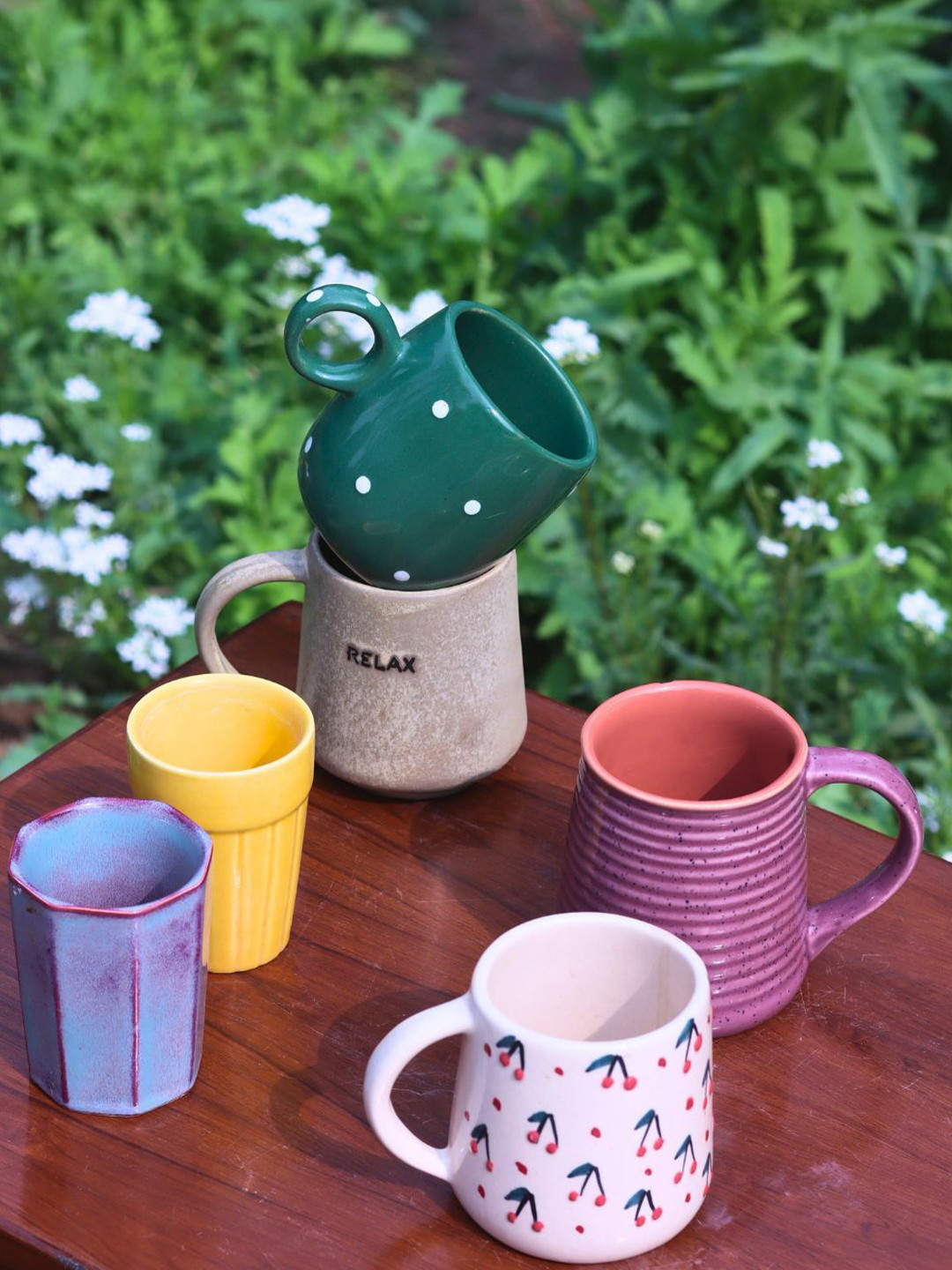 WEAVING HOMES Green & Mauve 6 Pieces Printed Ceramic Glossy Cups and Mugs