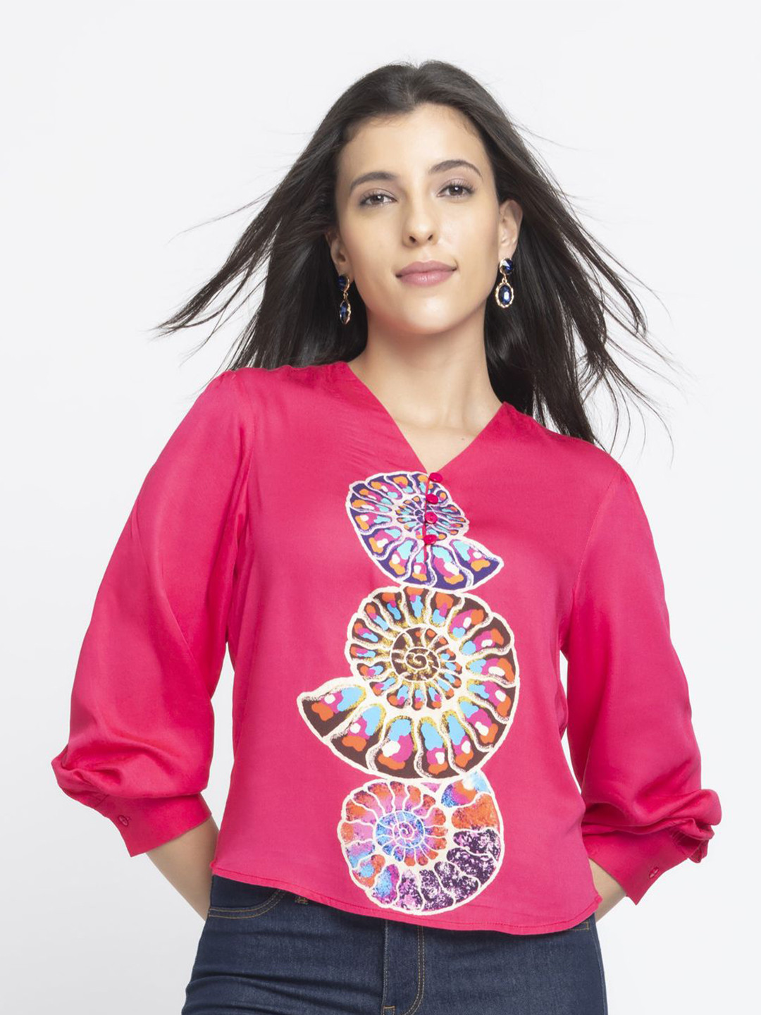 SHAYE Fuchsia V-Neck Printed Full Sleeves Casual Tops For Women