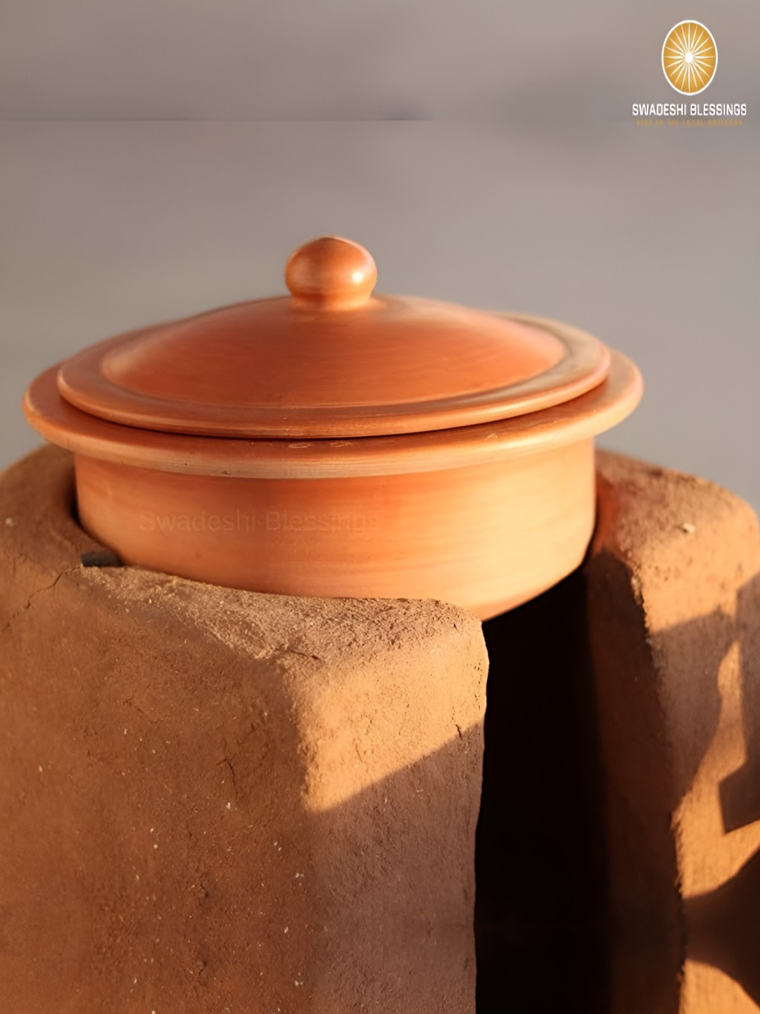 Swadeshi Blessings Red Unglazed Clay Pot for Cooking With Lid 2.5L