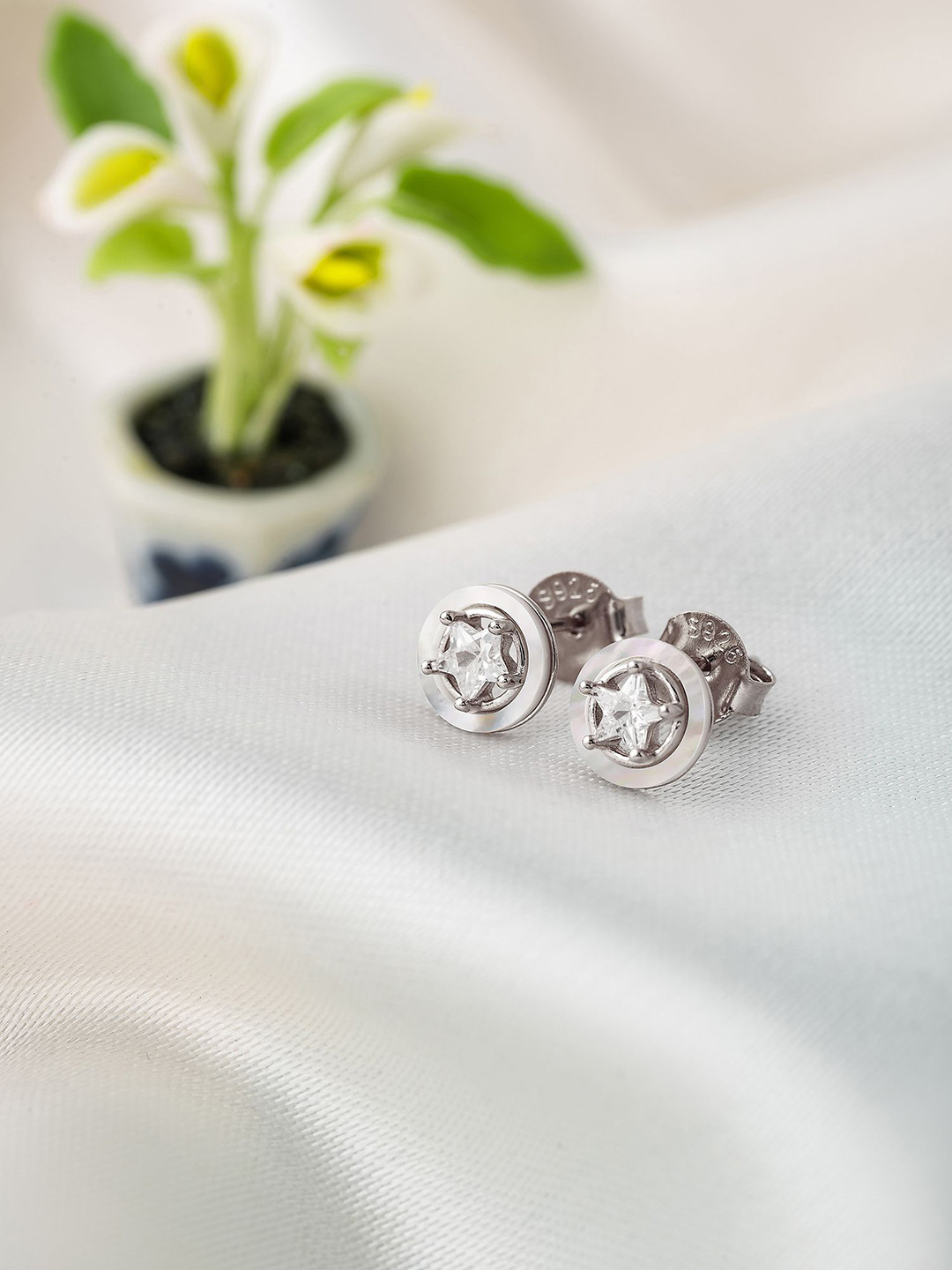 SILBERRY 925 Sterling Silver Rhodium-Plated CZ Studded Honey Circles Studs