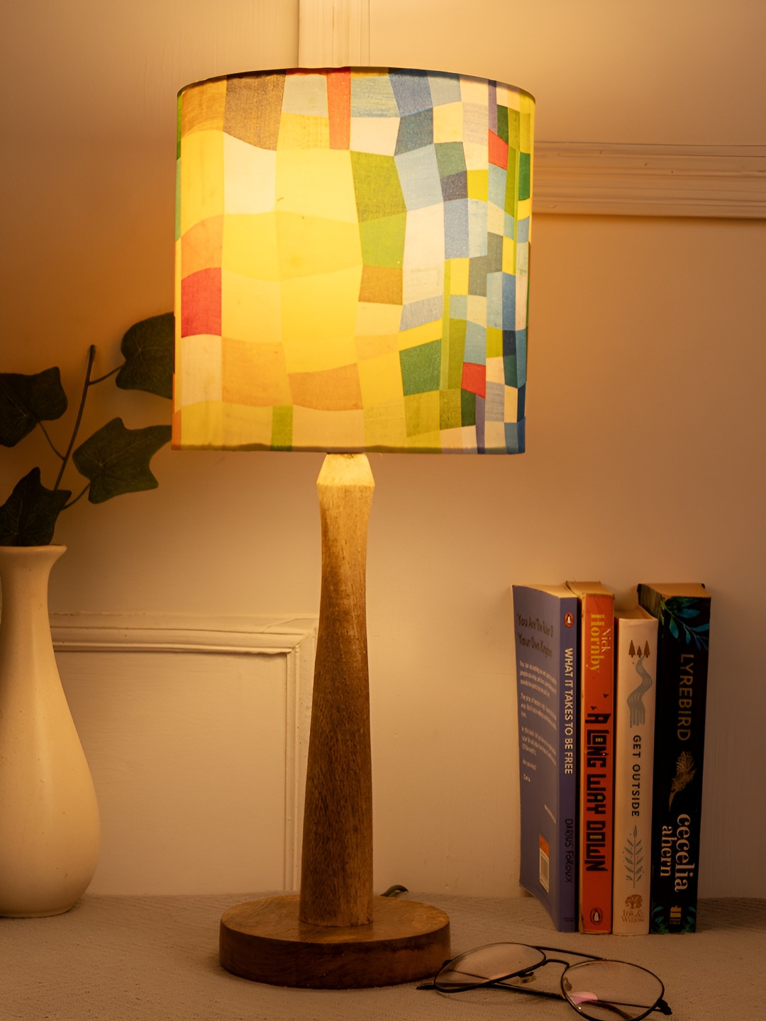 green girgit Brown & Yellow Printed Cylindrical Shaped Wooden Table Lamp With Bulb