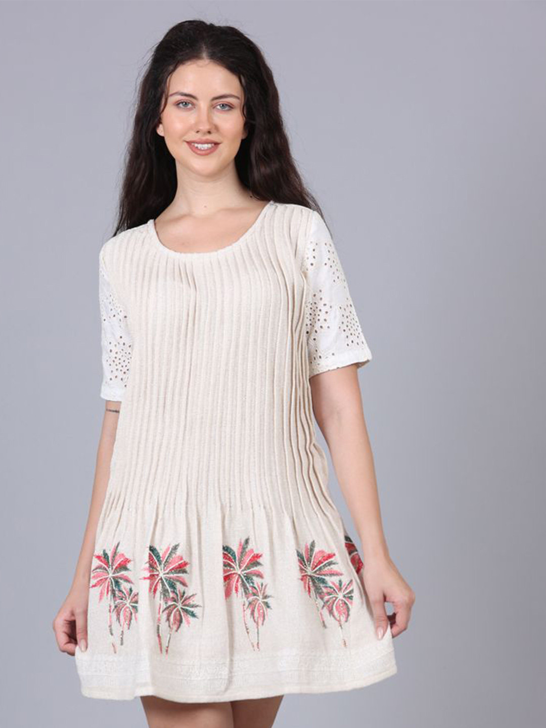 POPPIES LANE Off White Pleated Dress With Palm Embroidery