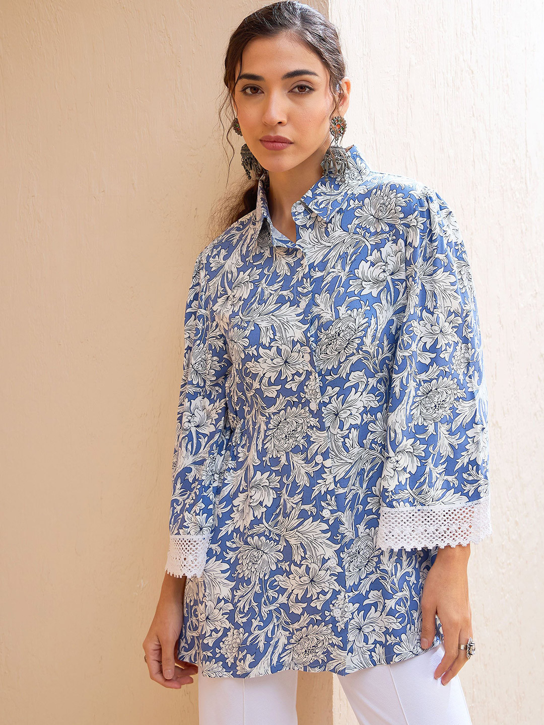 Shae by SASSAFRAS Floral Printed Shirt Collar Kurti