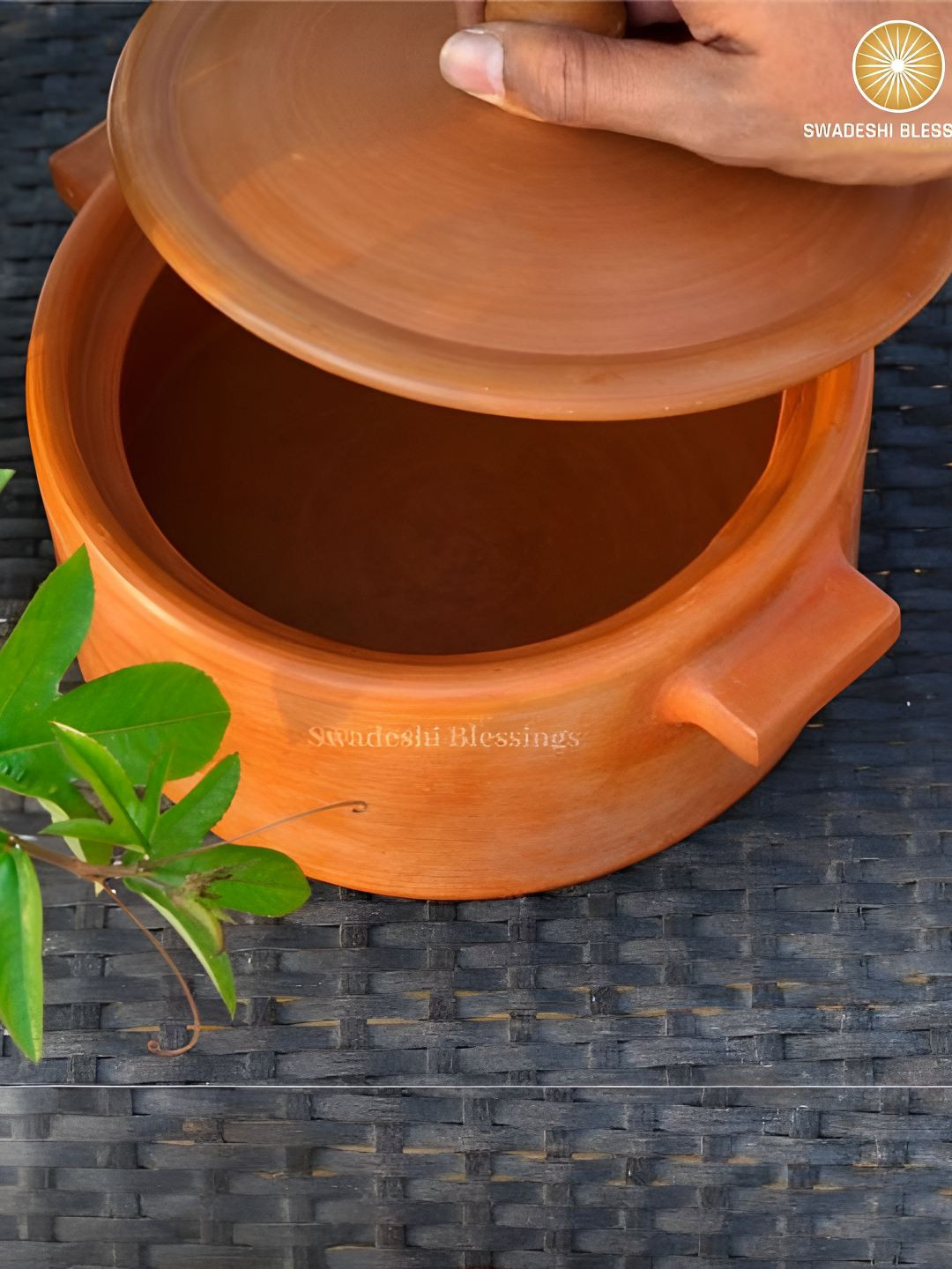 Swadeshi Blessings Red Unglazed Clay Pot for Serving with Lid 2.8L