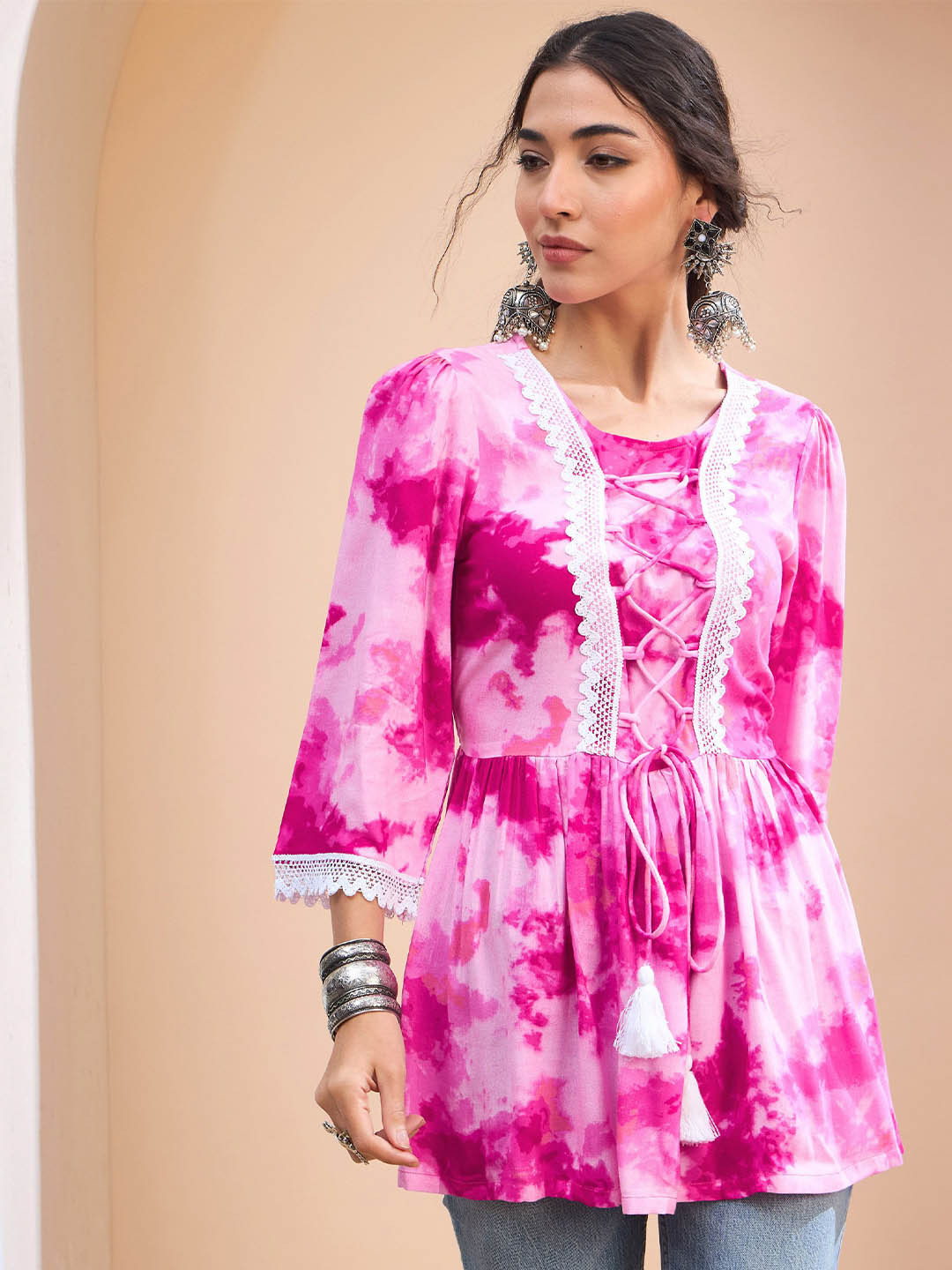 Shae by SASSAFRAS Bandhani Printed Gotta Patti Gotta Patti Pleated Kurti