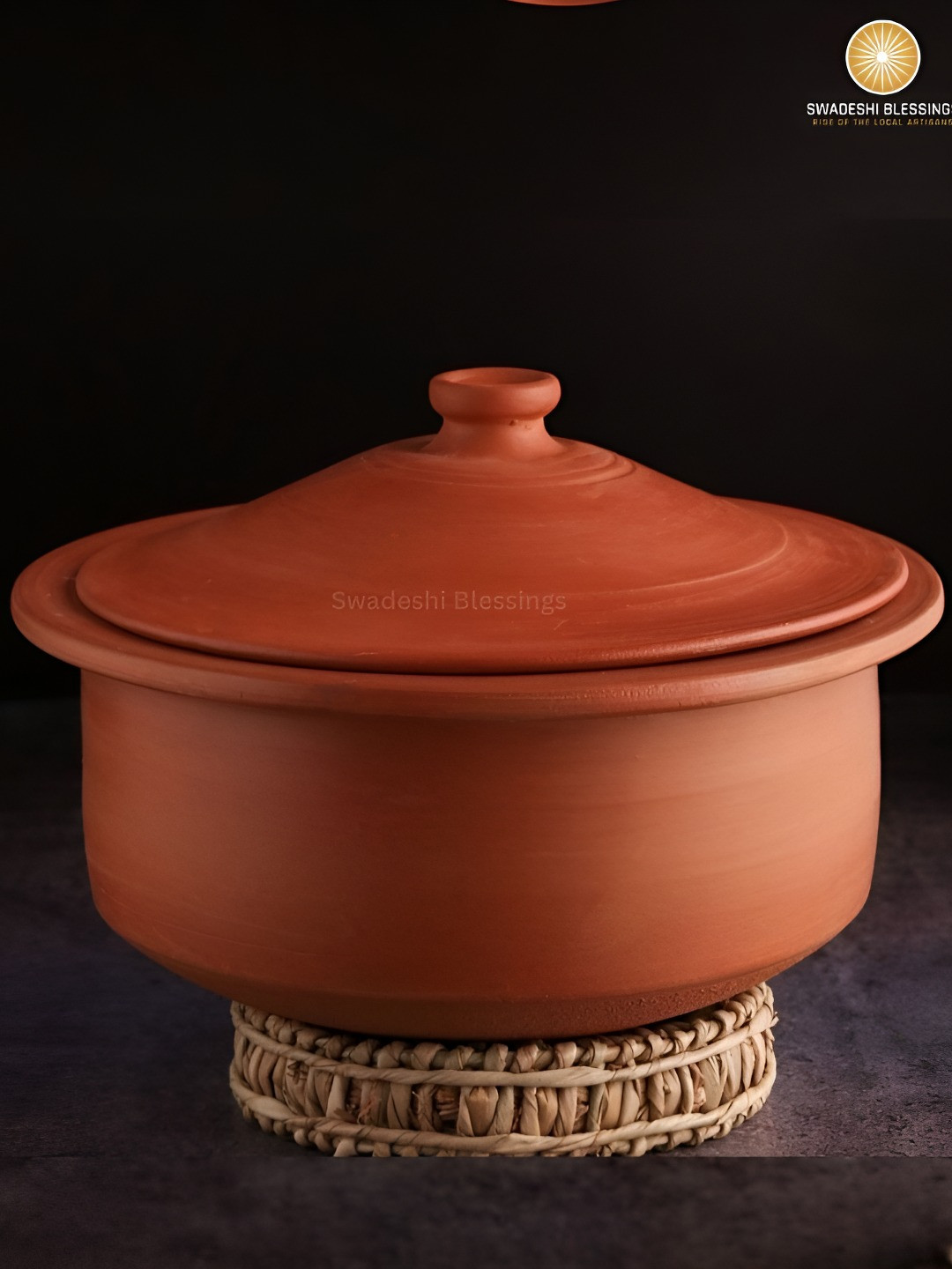 Swadeshi Blessings Red Unglazed Clay Pot for Cooking with Lid 4L