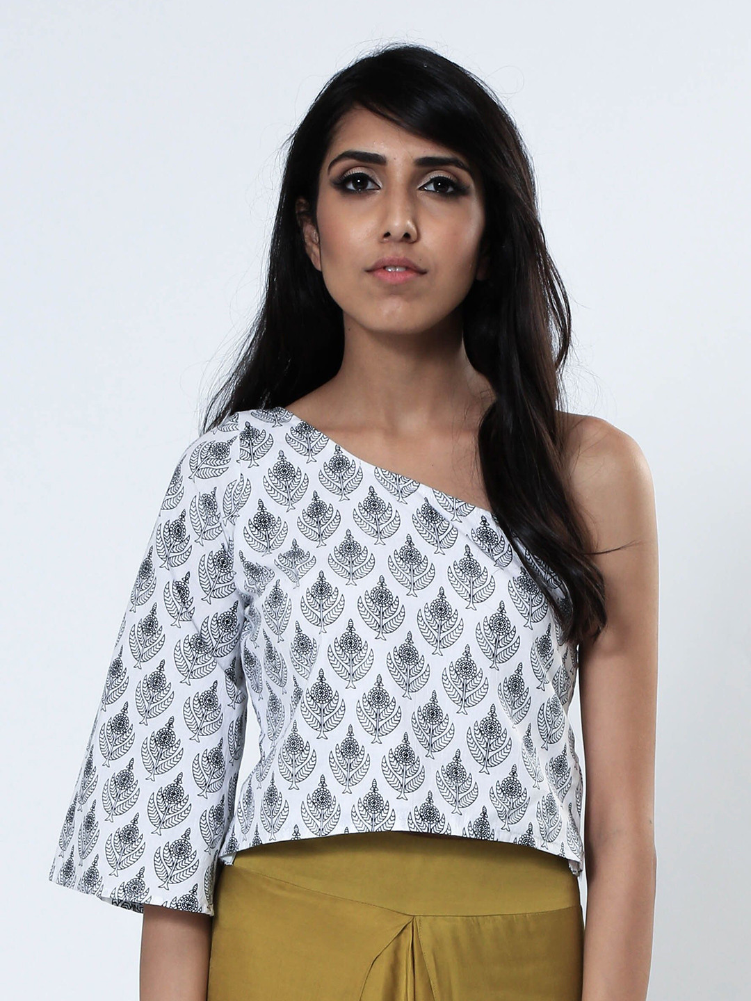 Aapro Women Hand Screen Printed One Shoulder Crop Top