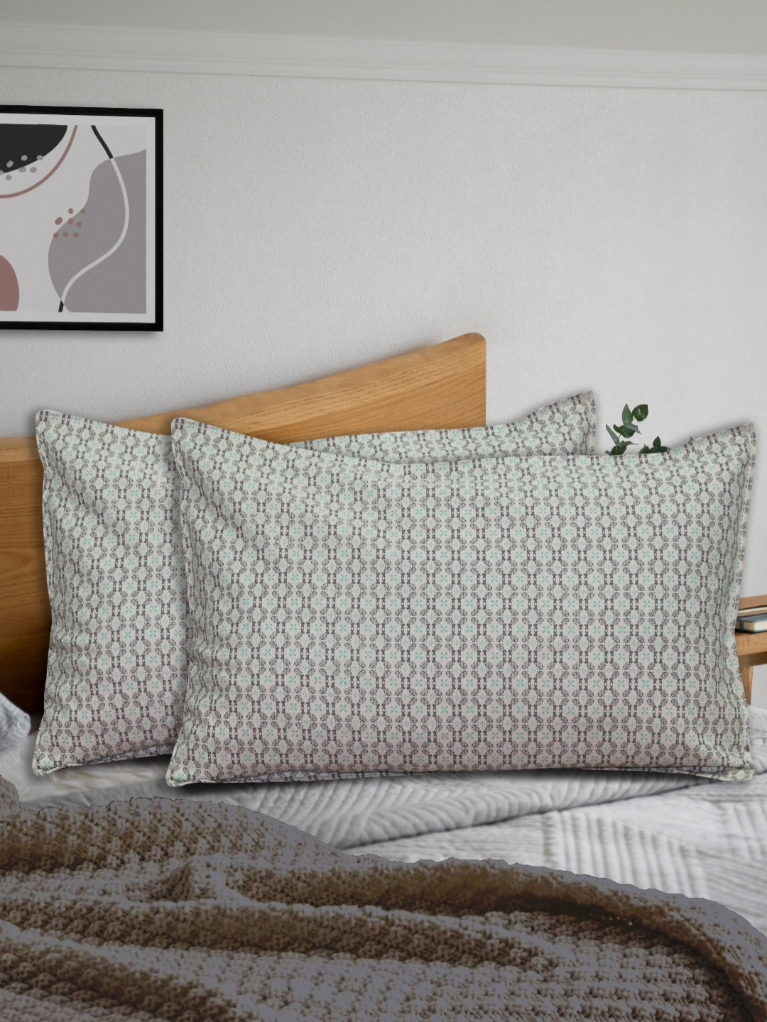 HOME COLORS.IN Grey & Green 2 Pieces Self Design Pure Cotton Rectangle Pillow Covers