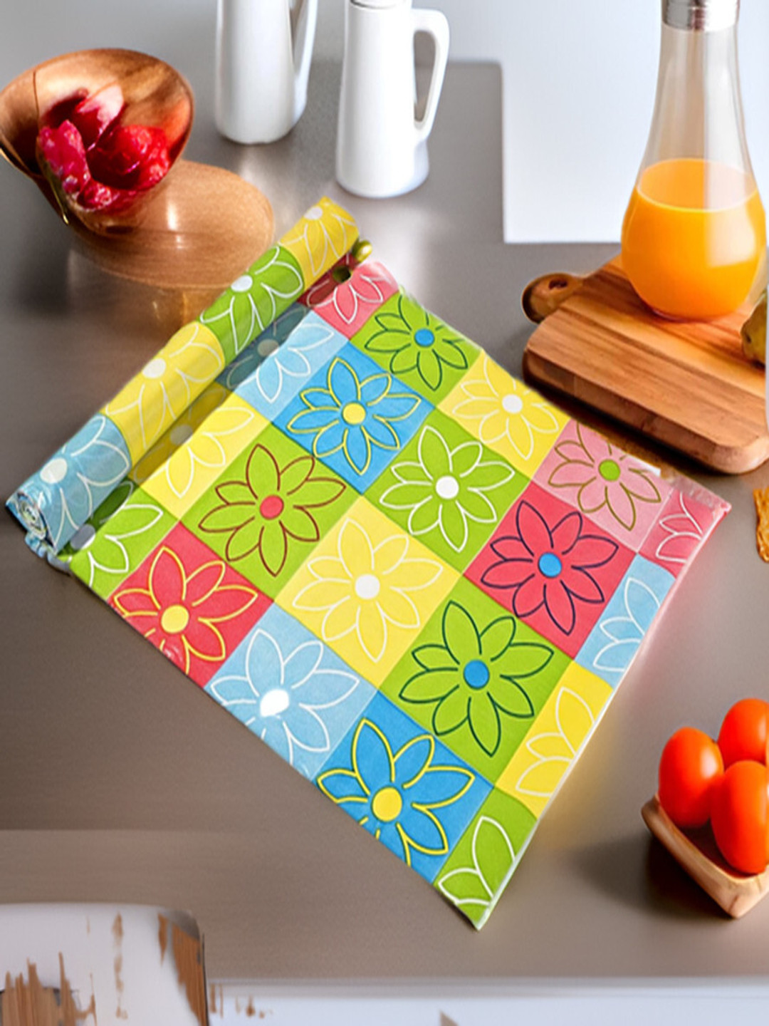 REVEXO Green And Yellow Printed Water-Resistant Organisers