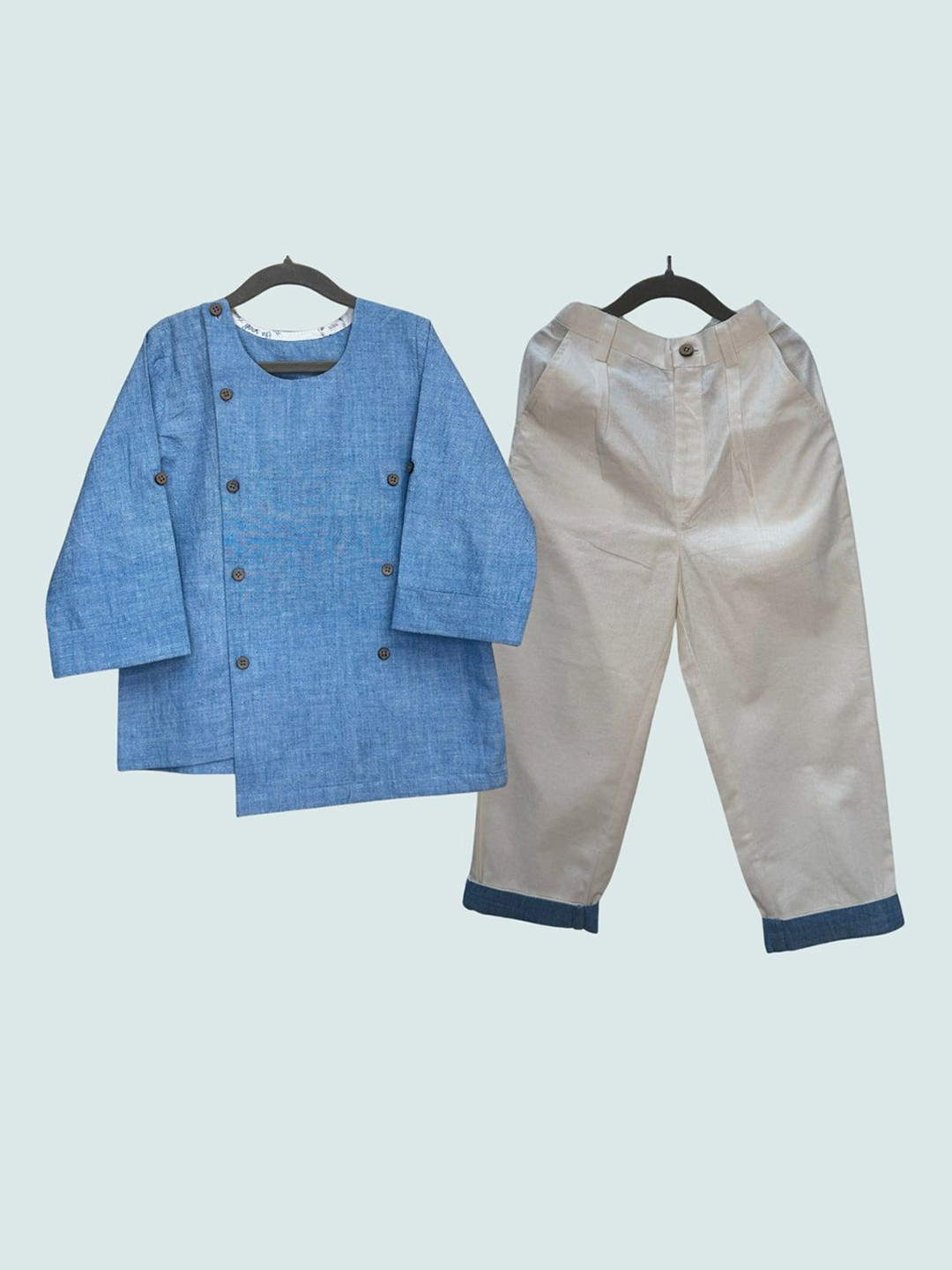 EARTHY TWEENS Unisex Kids Round Neck Pure Cotton Kurta With Trousers