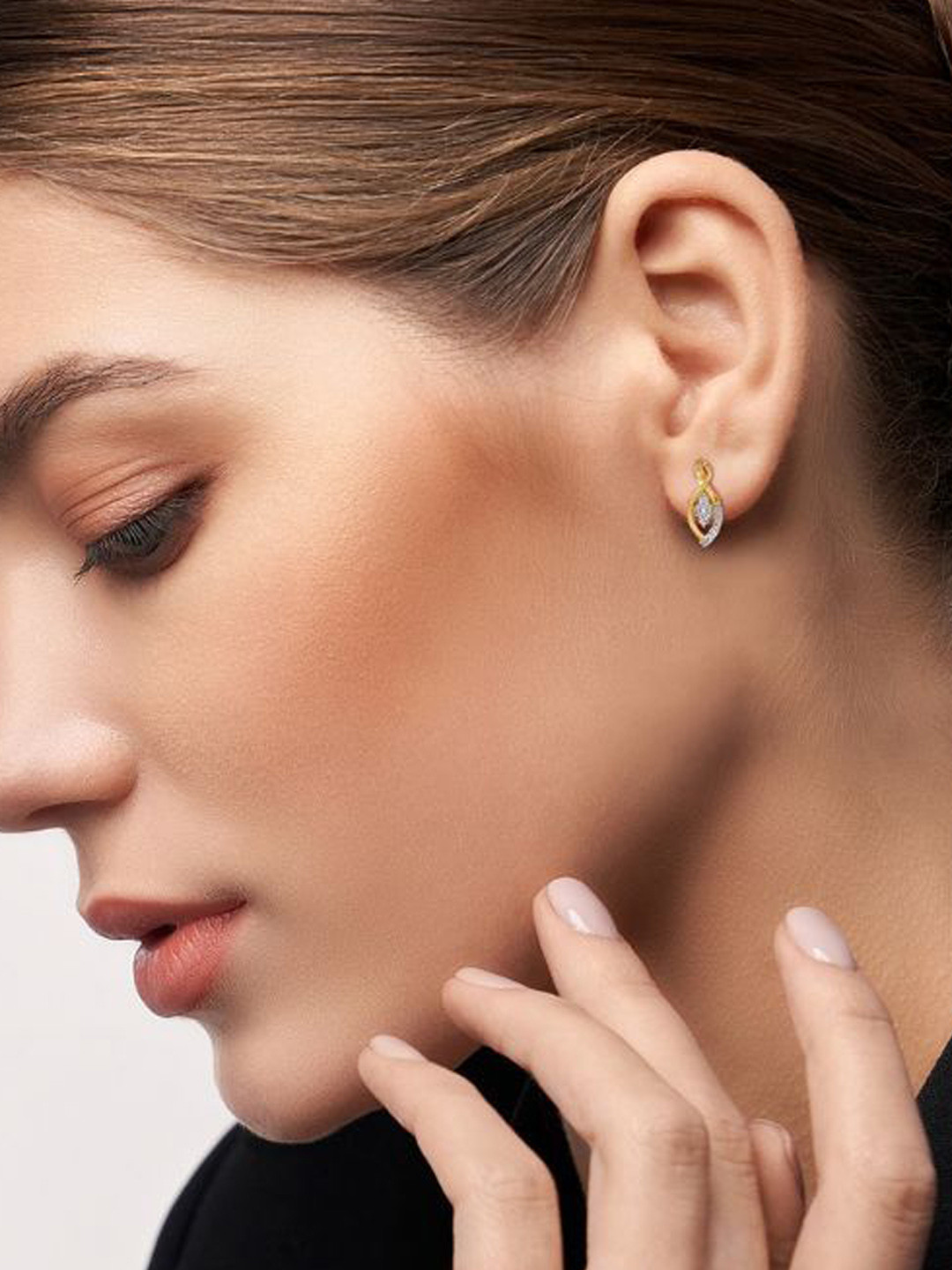 Emori Lab Diamond Dazzle Earring in 18KT Gold