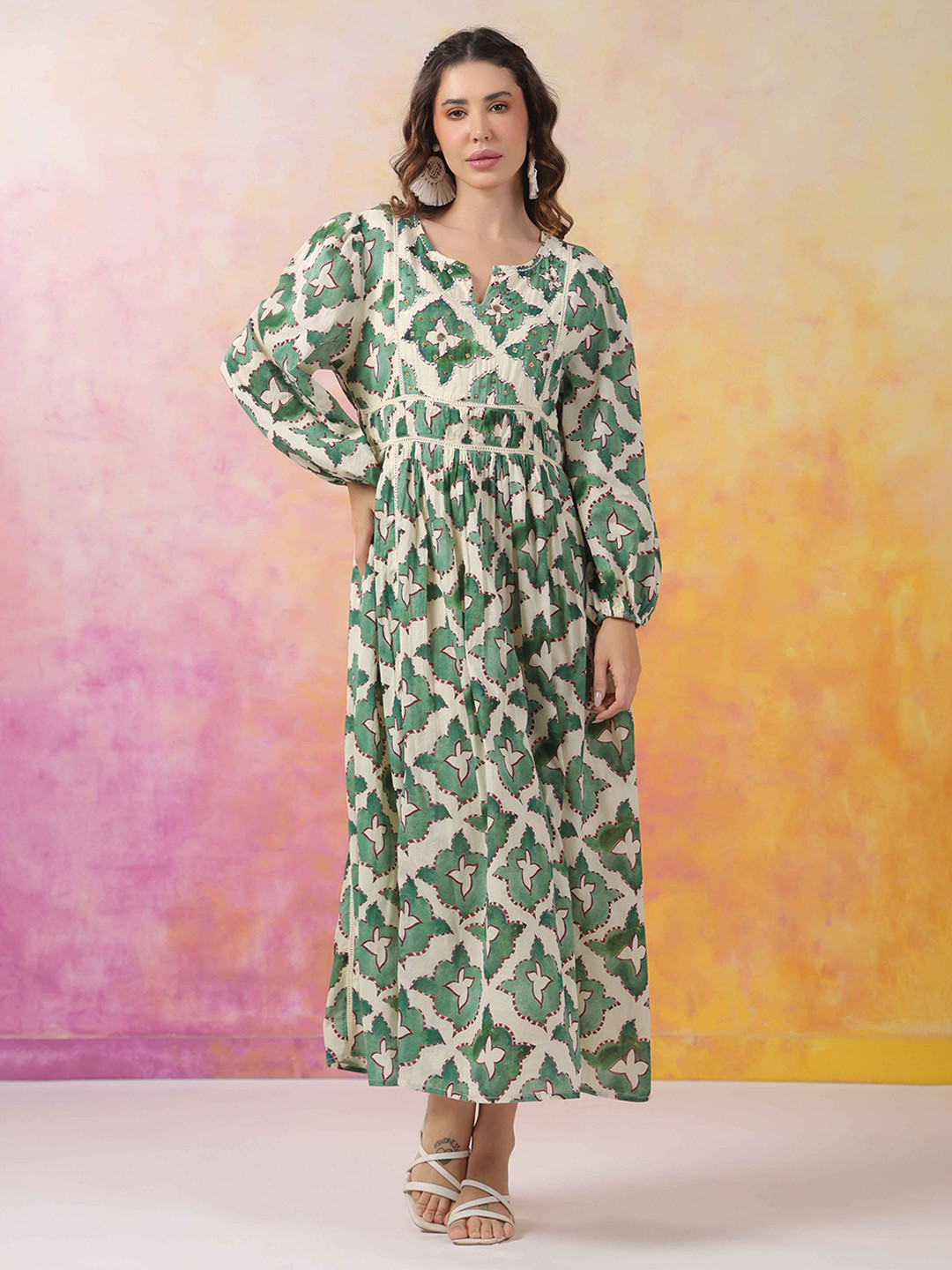 Nyaro Women Green Printed Cotton Voile Dress