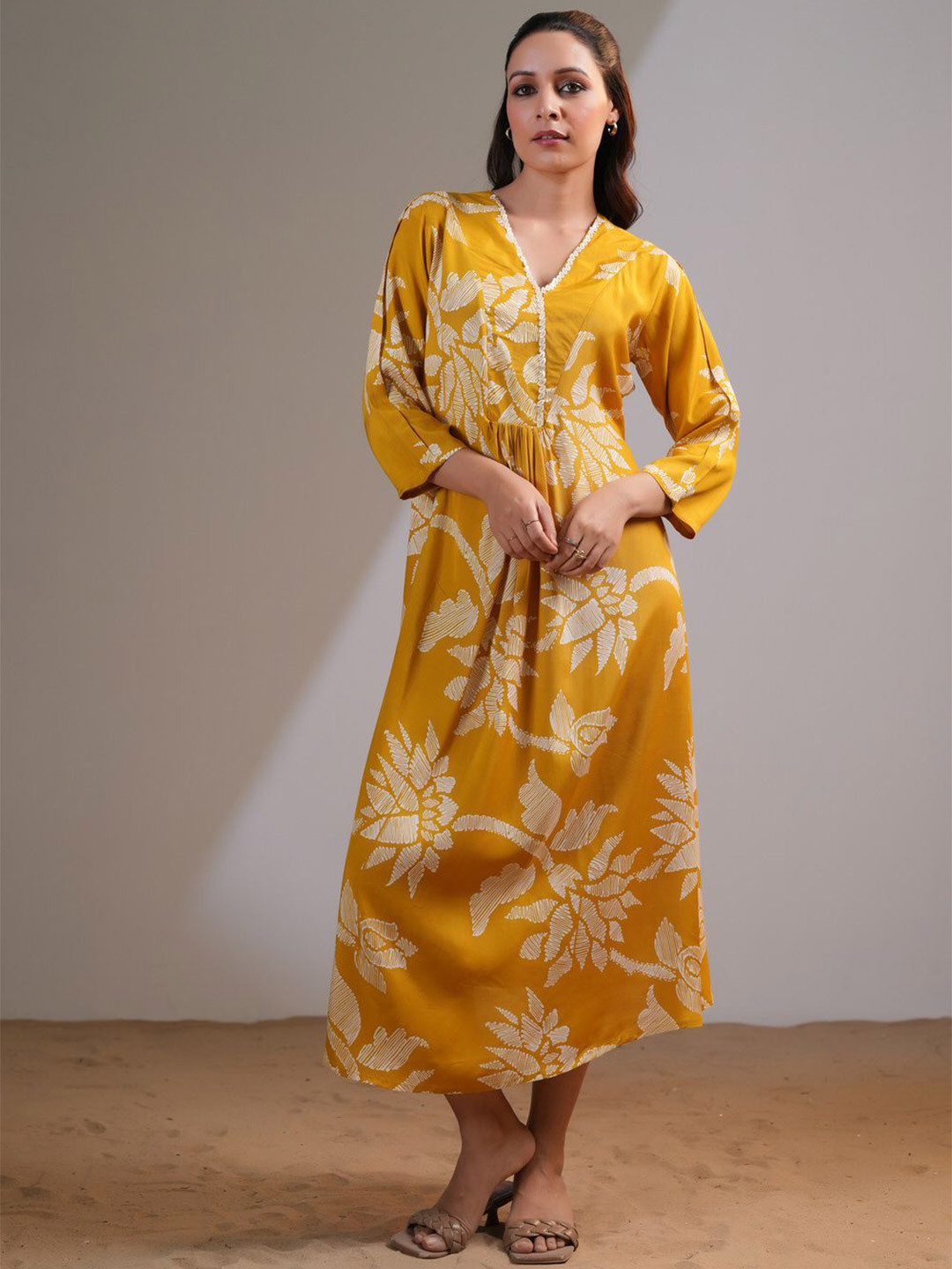 JISORA Women Yellow Printed Russian Silk Dress