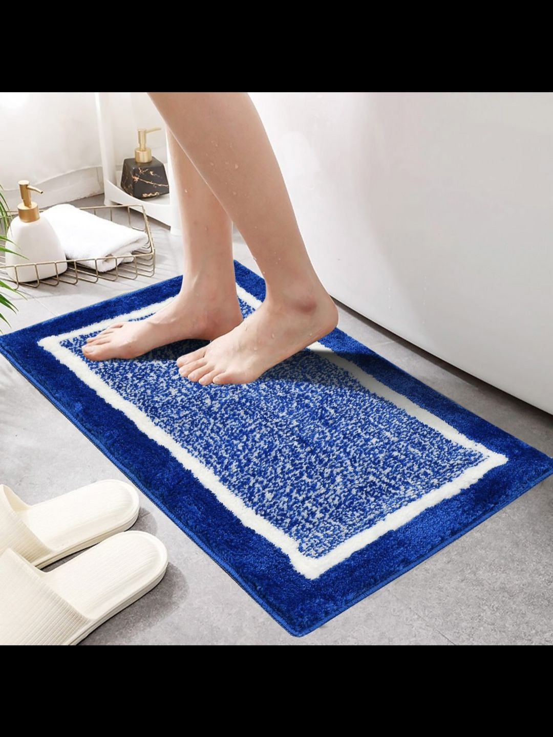 MAA HOME CONCEPT Black & White Patterned Microfiber Anti Skid 1600 GSMBathMat