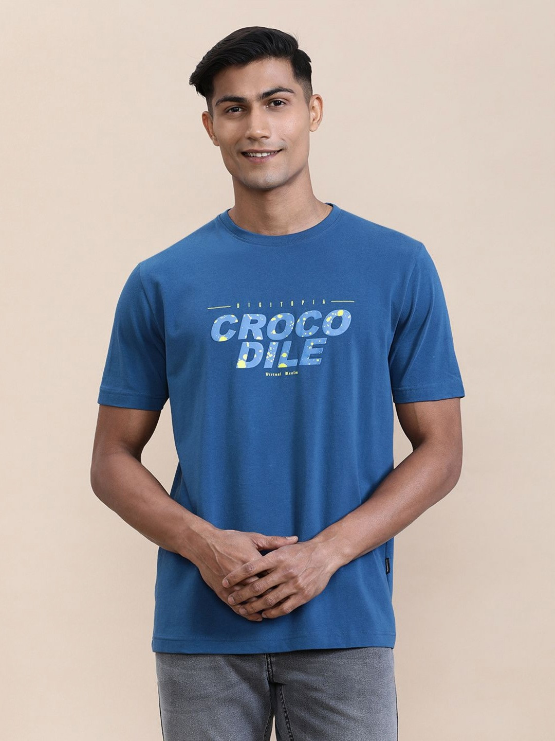 Crocodile Men Chest HD Print Slim Fit T-Shirt