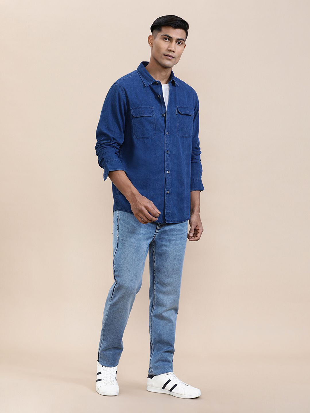 Crocodile Men Textured Denim Washed Full Sleeve Shirt
