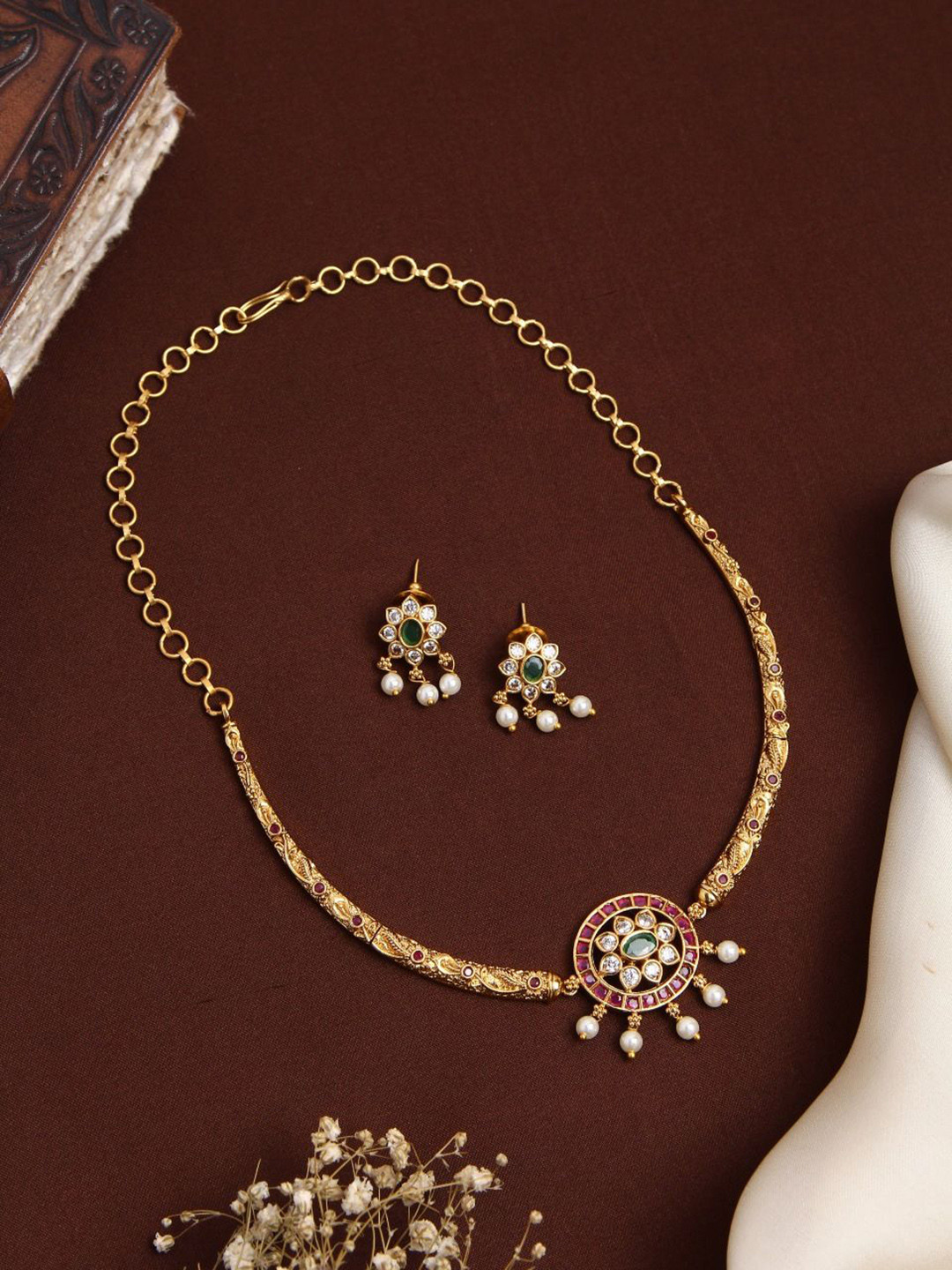 Kattam Gold Plated Kemp Flower Hasli Choker