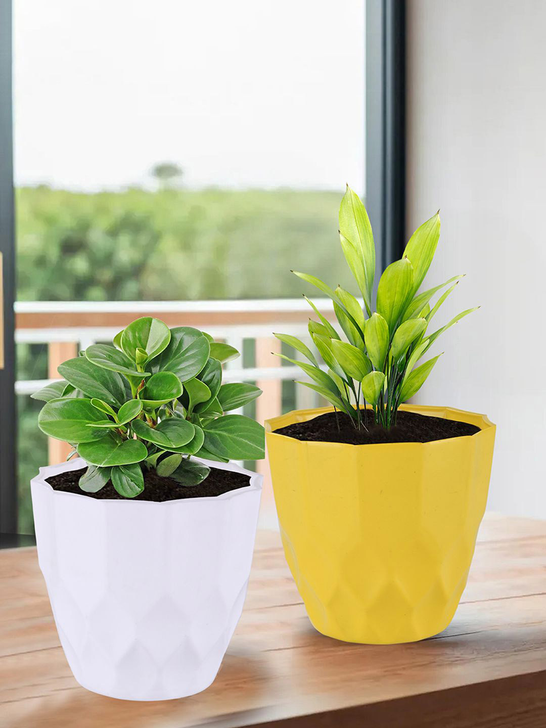 Kuber Industries White & Yellow 2 Pieces Textured Flower Pots Planters