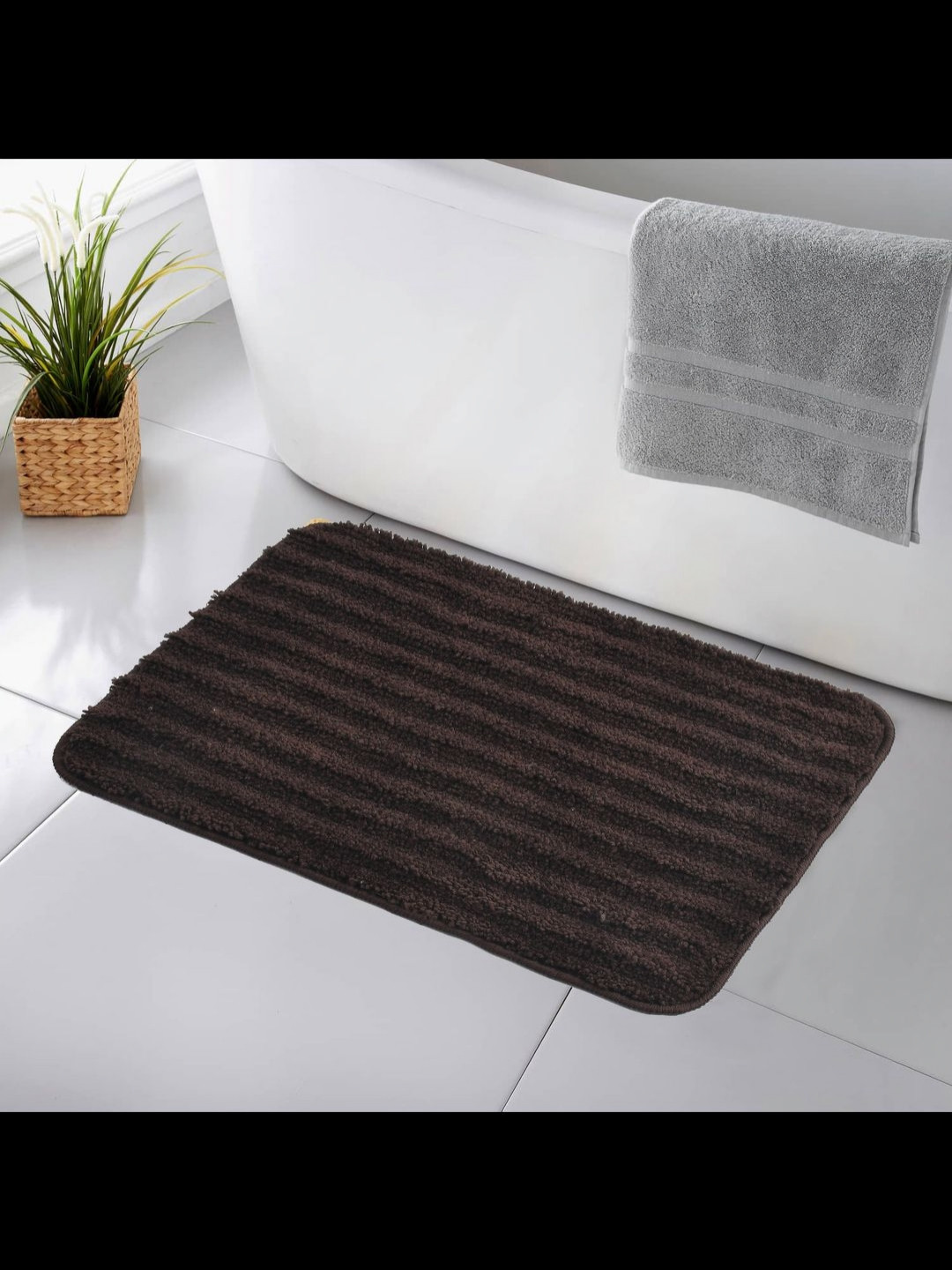 MAA HOME CONCEPT Brown Textured Microfiber Anti Skid 1600 GSMBathMat