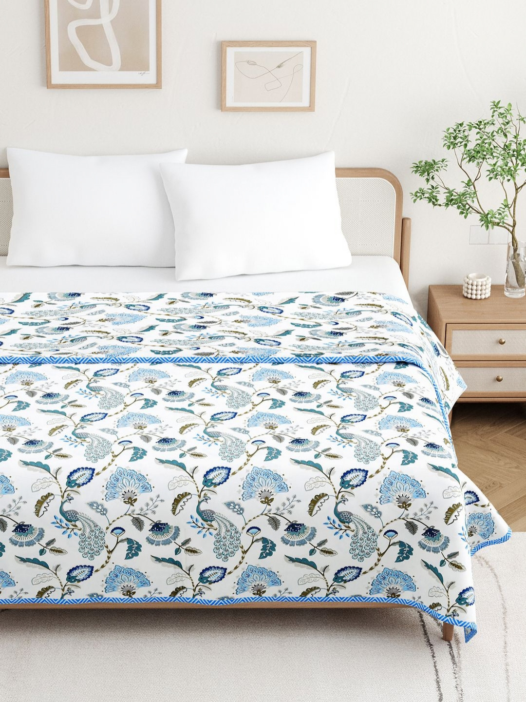 BELLA CASA White & Blue Floral Printed Cotton 110 GSM AC Room Double Bed Dohar