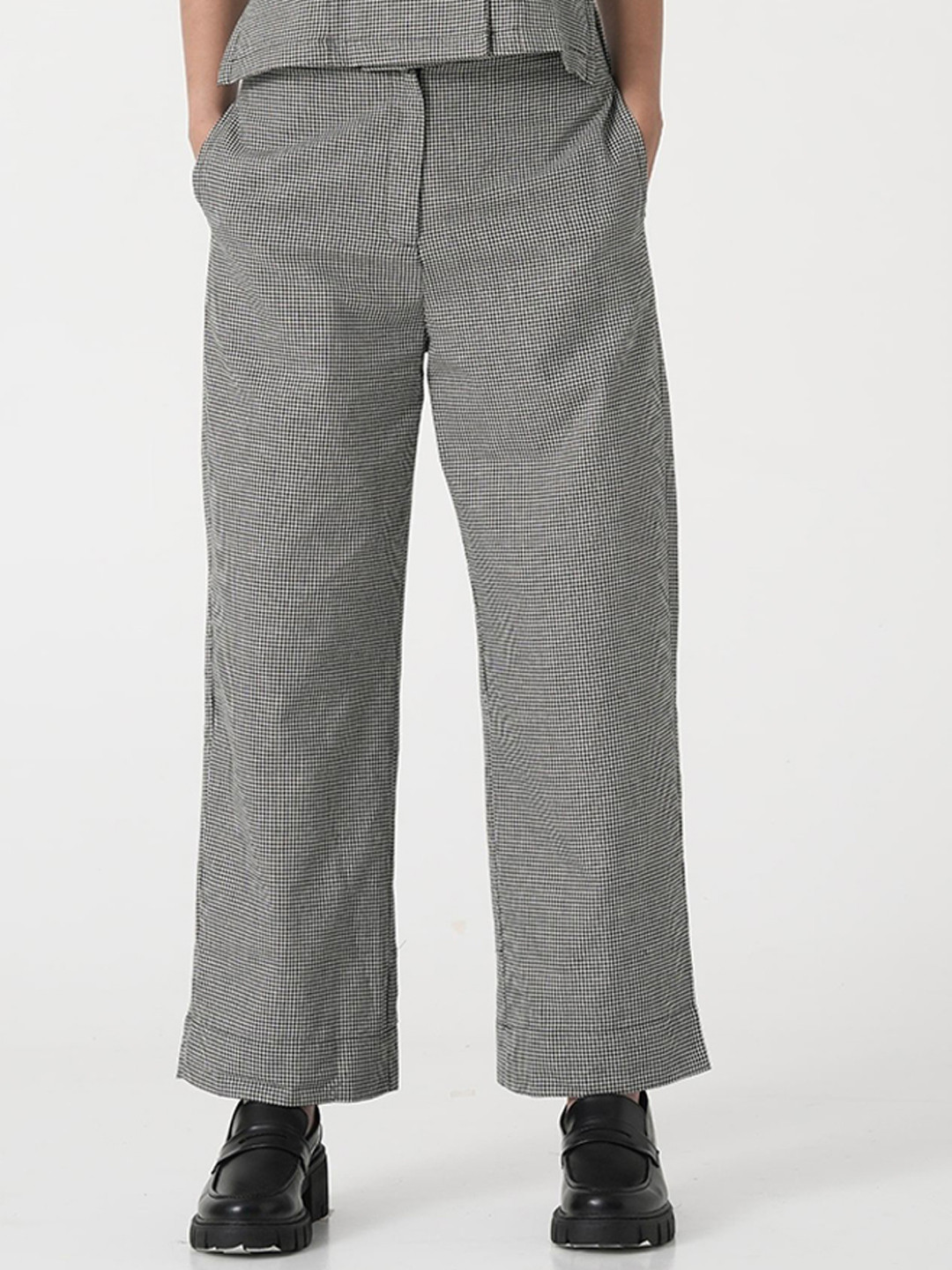 the kaatn trail Women smart Checked Cotton Bespoke Pant