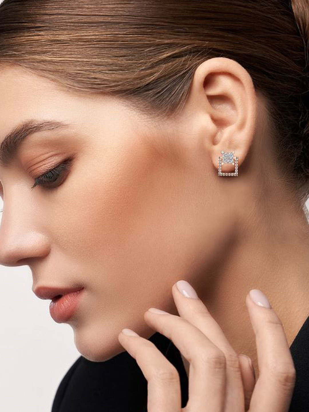 Emori Timeless Square Lab Diamond Earring in 18KT Gold