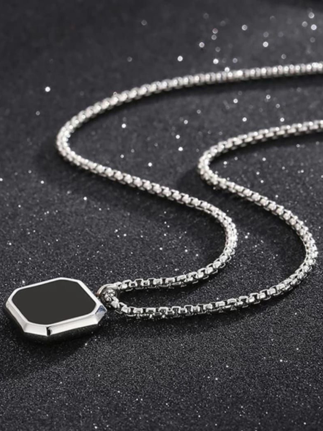 Omaya Jewels Men Hexagonal Pendant With Chain