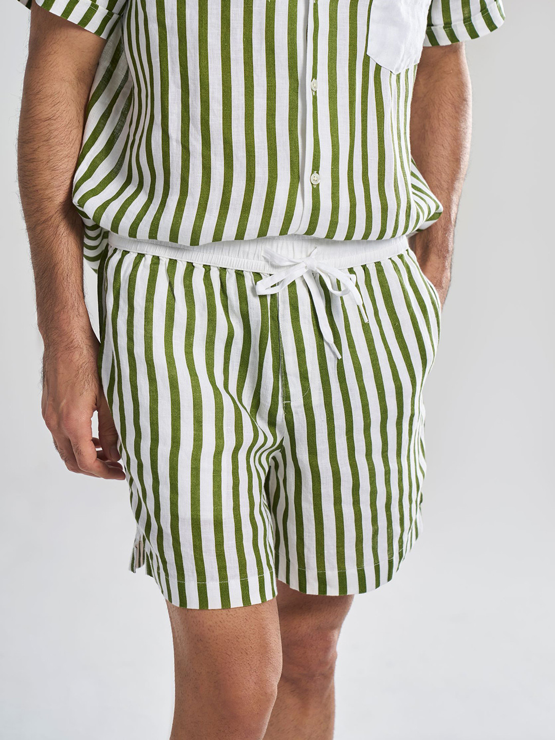 Terra Luna Men Striped Slim Fit Linen Technology Shorts