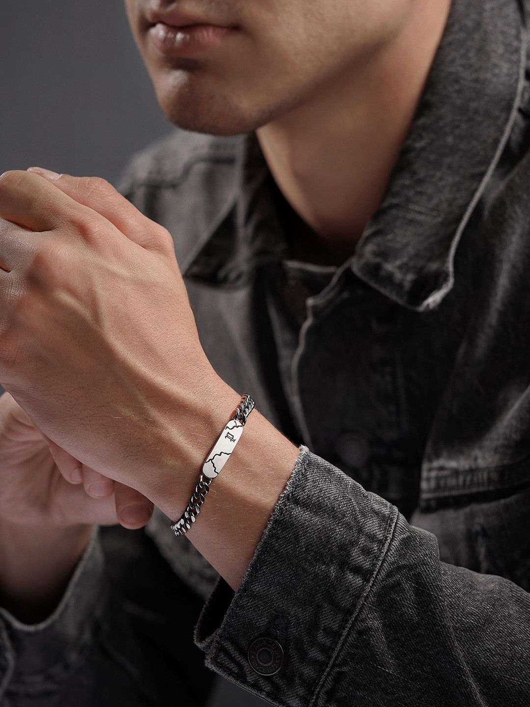 Police Fracture Men Stainless Steel Cazepattern Link Bracelet