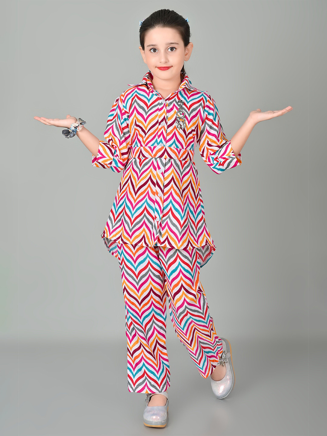 BAAQI Girls Printed Shirt With Trousers