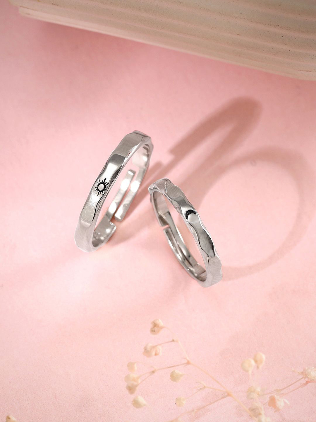 GIVA 925 Sterling Silver Set Of 2 Rhodium-Plated Sun & Moon Adjustable Couple Band Rings