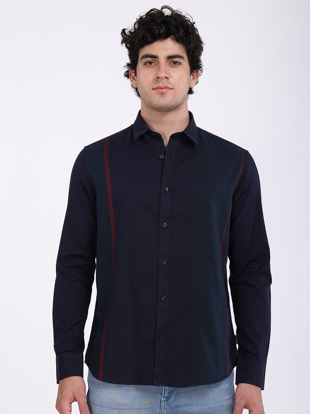 Indian Terrain Men Classic Slim Fit Opaque Casual Shirt
