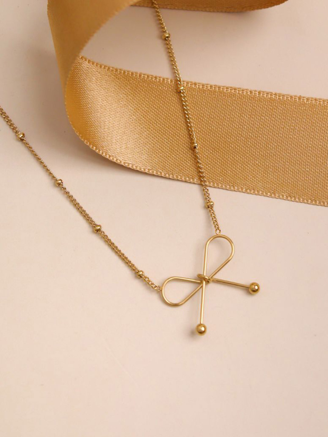 Laviscart Gold-Plated Necklace