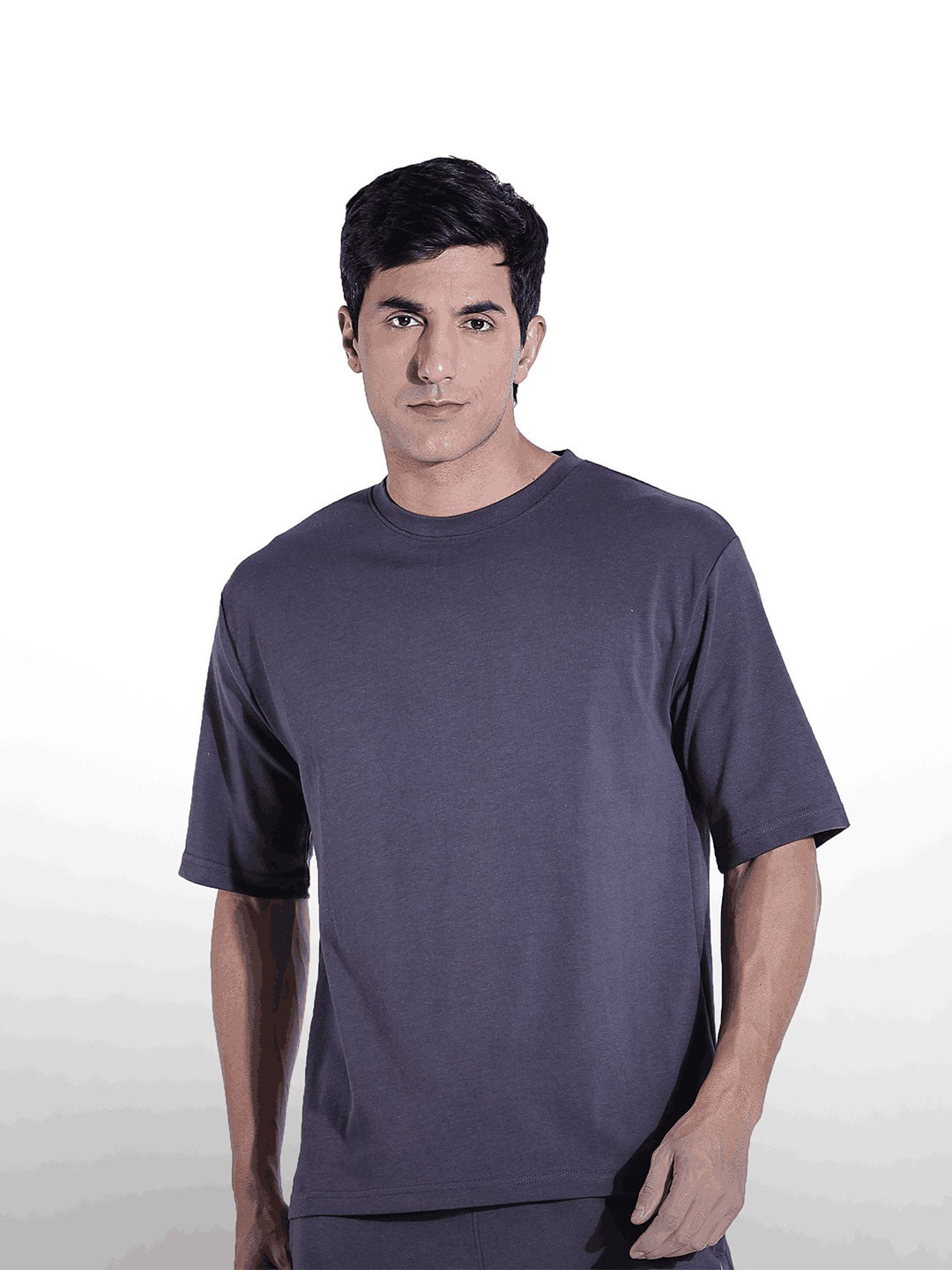 BLUE TYGA Men High Neck Extended Sleeves T-shirt