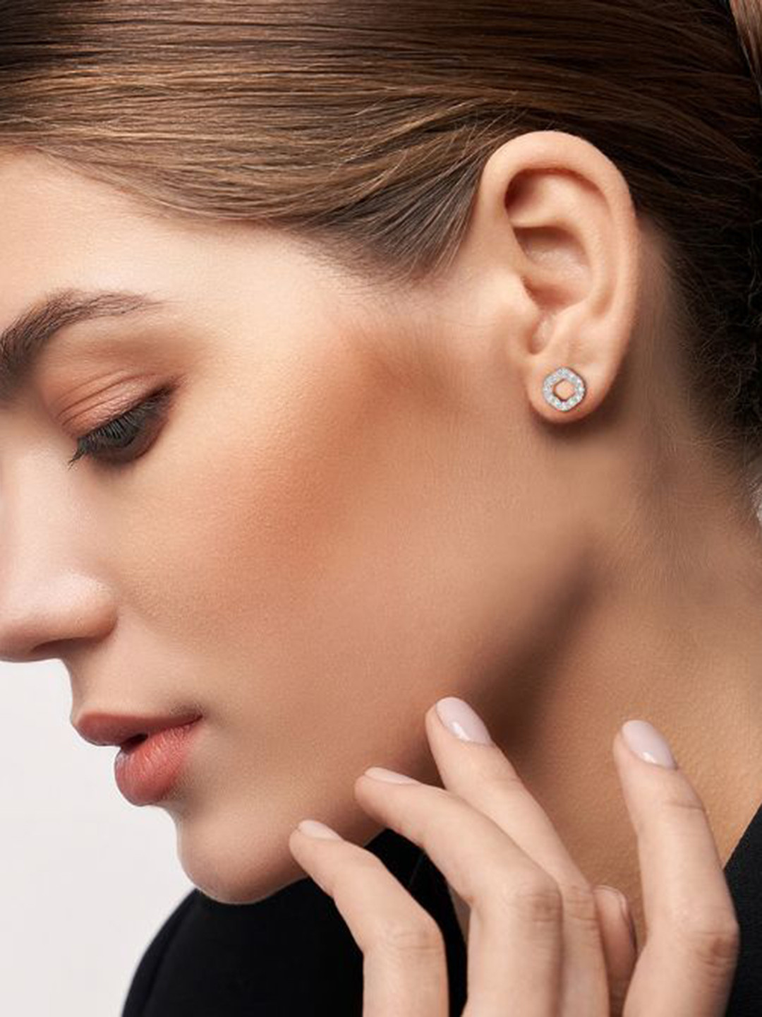 Emori Hollow Lab Diamond Earring in 18KT Gold