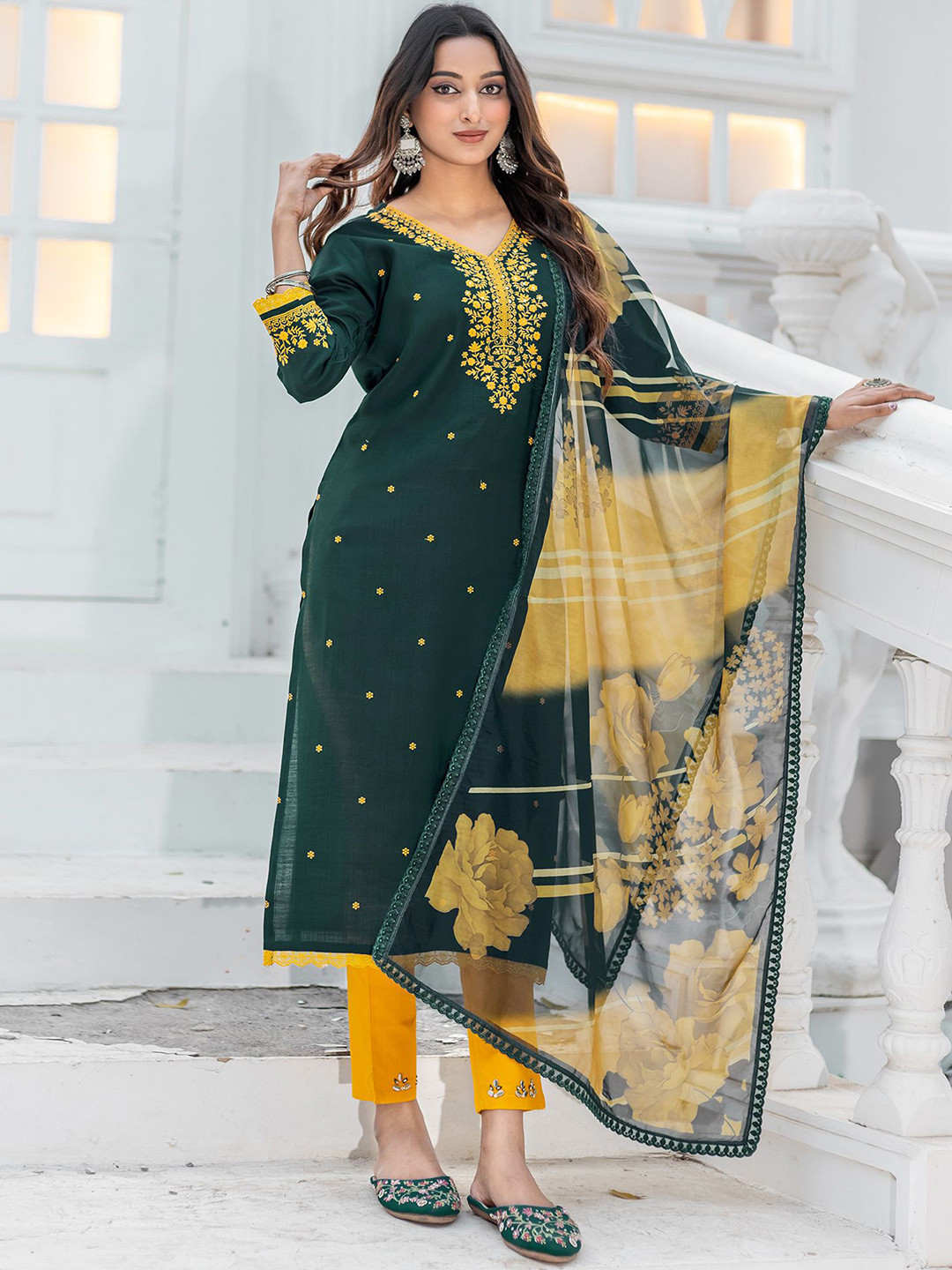 MITTOO Floral Embroidered Round Neck Thread Work Modal Kurta With Trouser & Dupatta