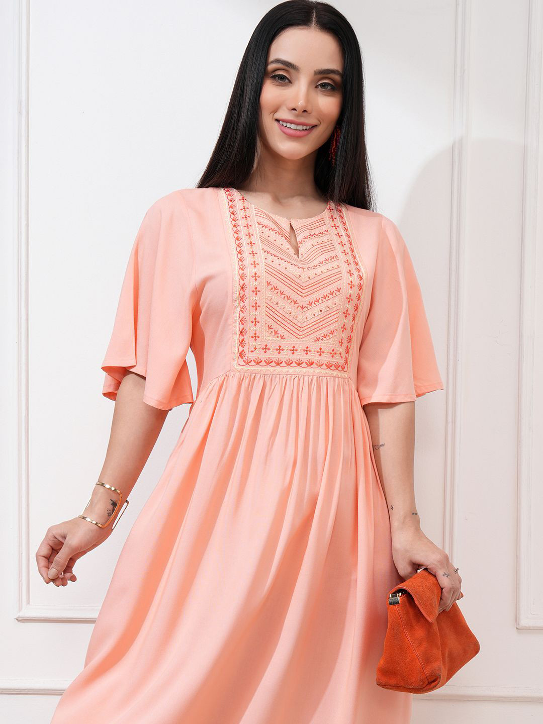 Vishudh Women Calf Length Elbow Length Flutter Sleeve Dresses