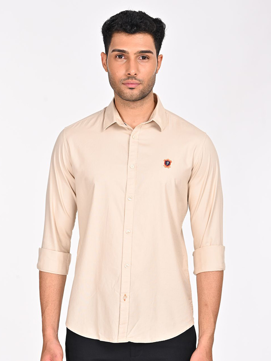 Indian Terrain Men Classic Slim Fit Opaque Casual Shirt