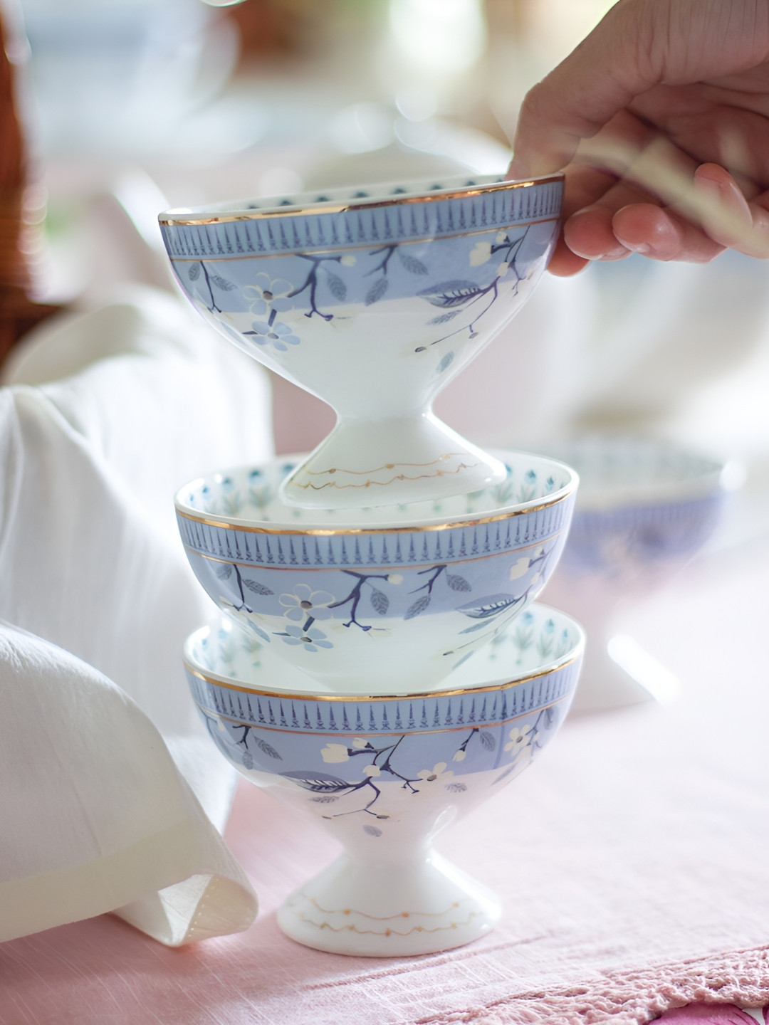 The Wishing Chair Thank You White Floral Ceramic Microwave Safe 4 Piece Cups-140ml