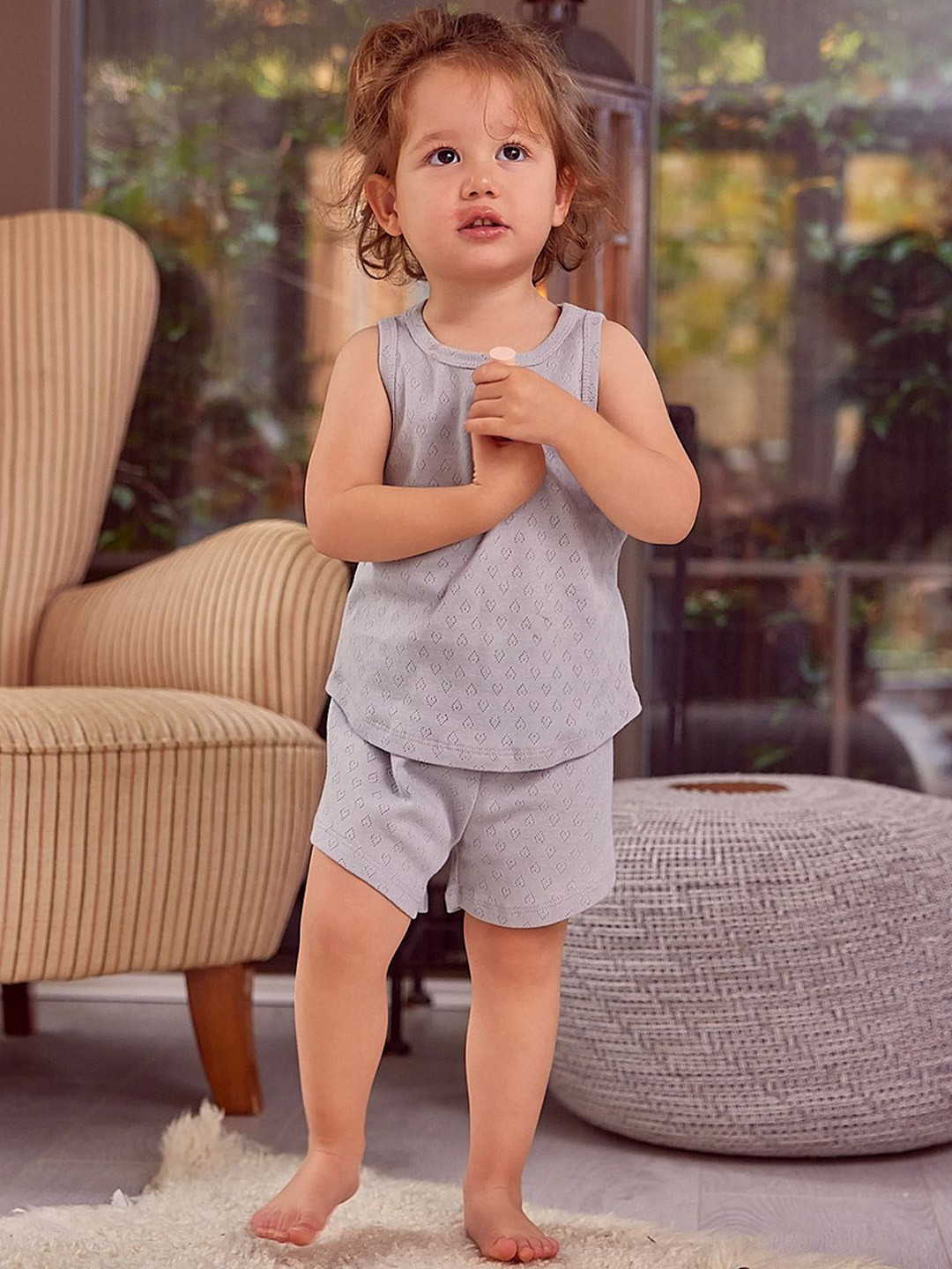 YK Kids Self Design Round Neck Sleeveless T-Shirt With Shorts