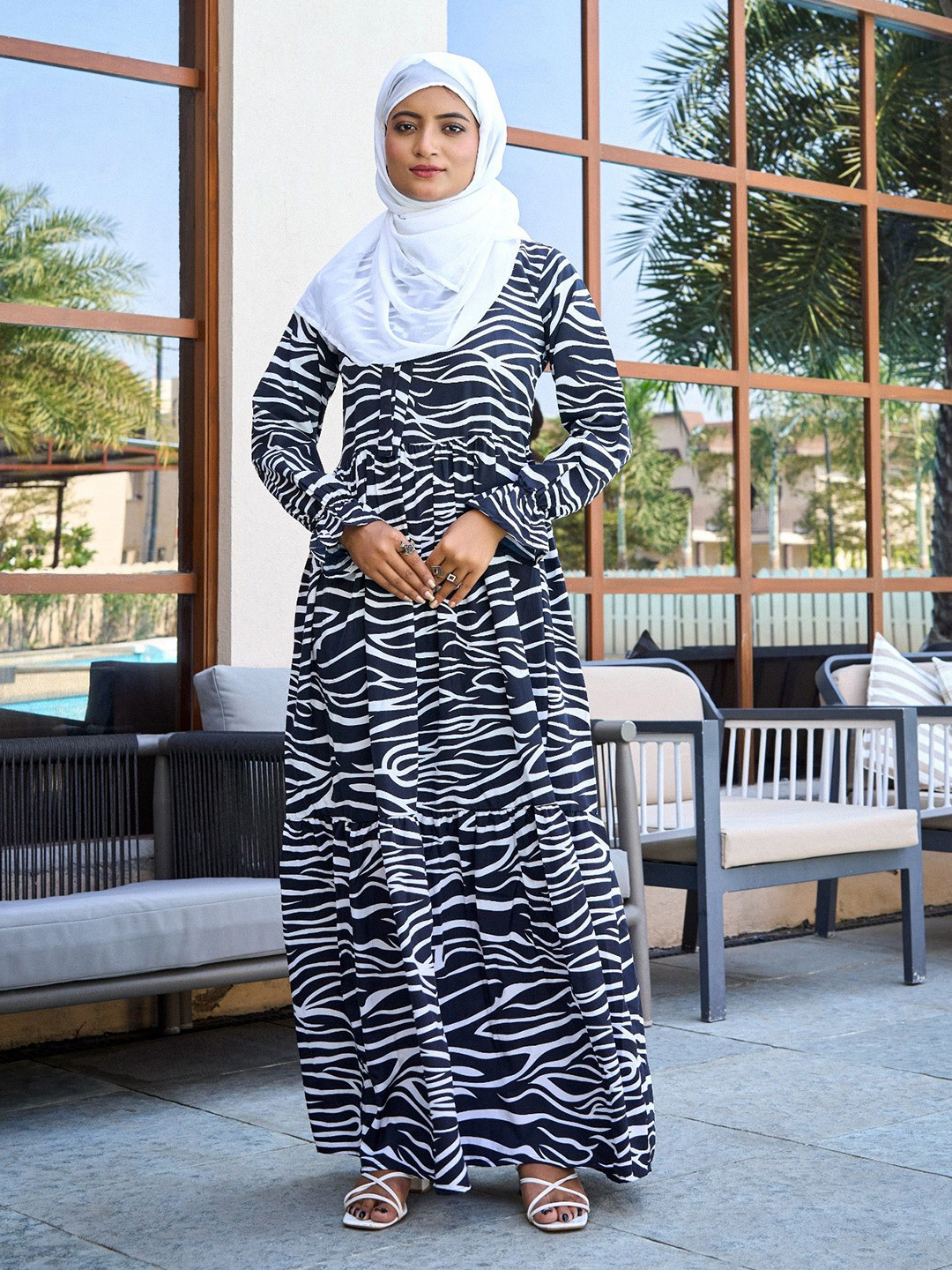 SARINKU Print PU Coated Crepe Fit & Flare Maxi Dress