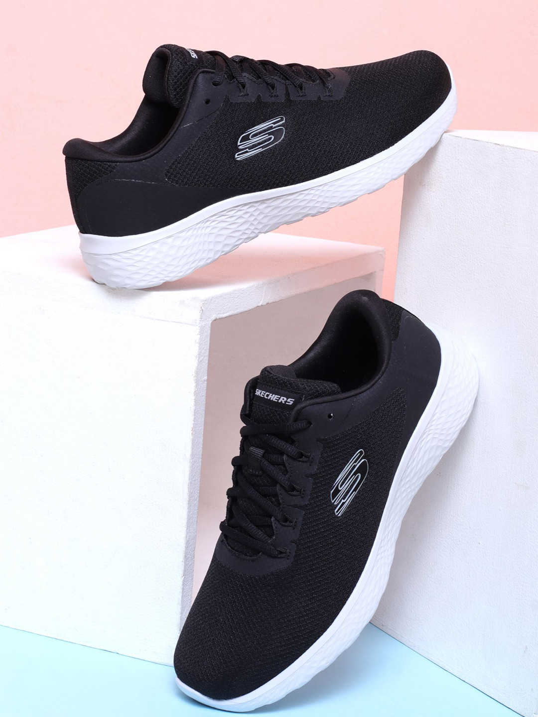 Skechers Men Modern Cool Sports Shoes