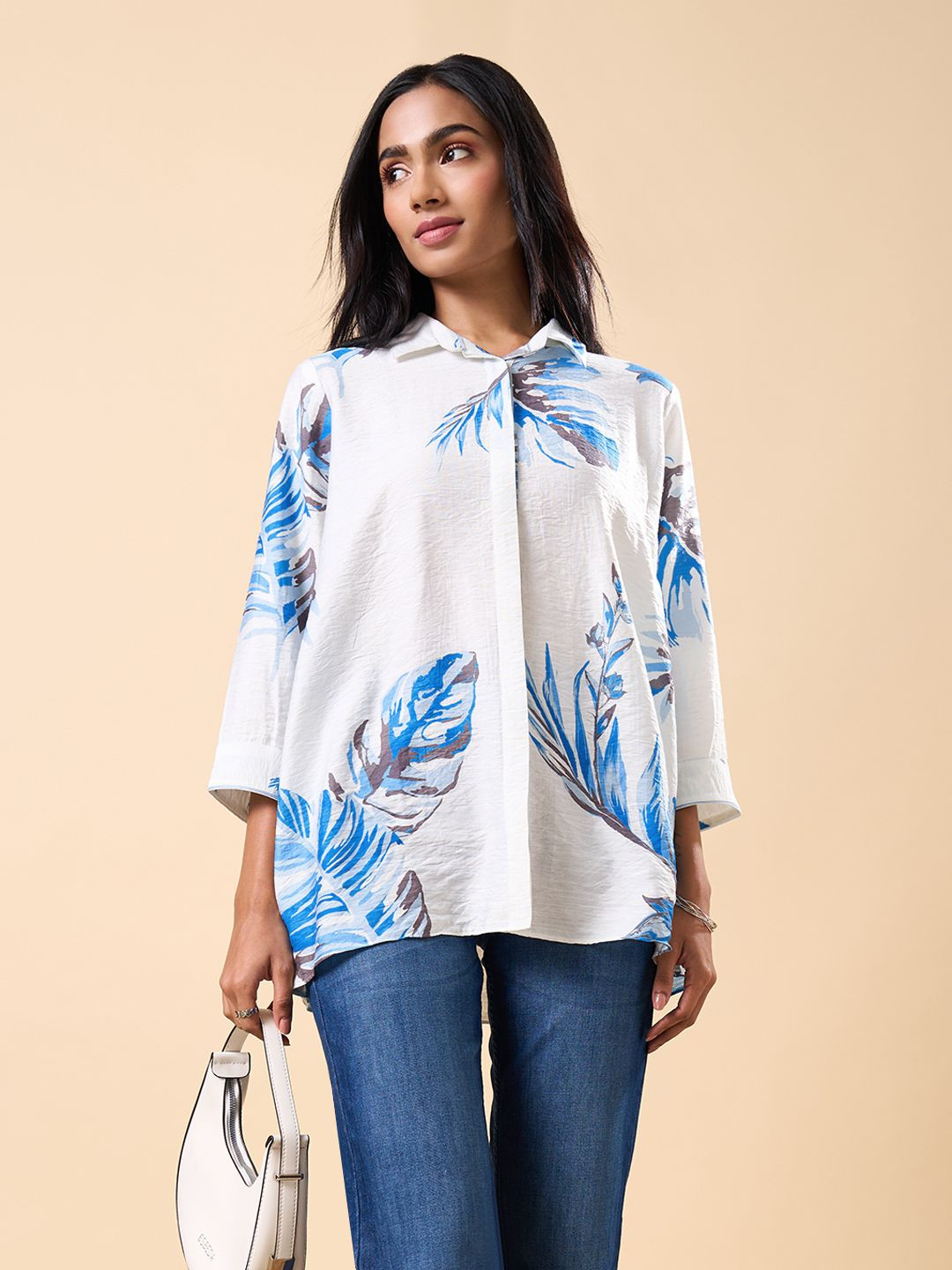 Marigold Lane Women  Printed Boxy Shirt Style Top