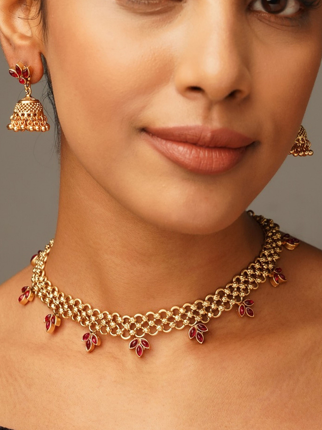 ABDESIGNS Multicolour Antique Gold Plated Kemp Choker Jewellery Set