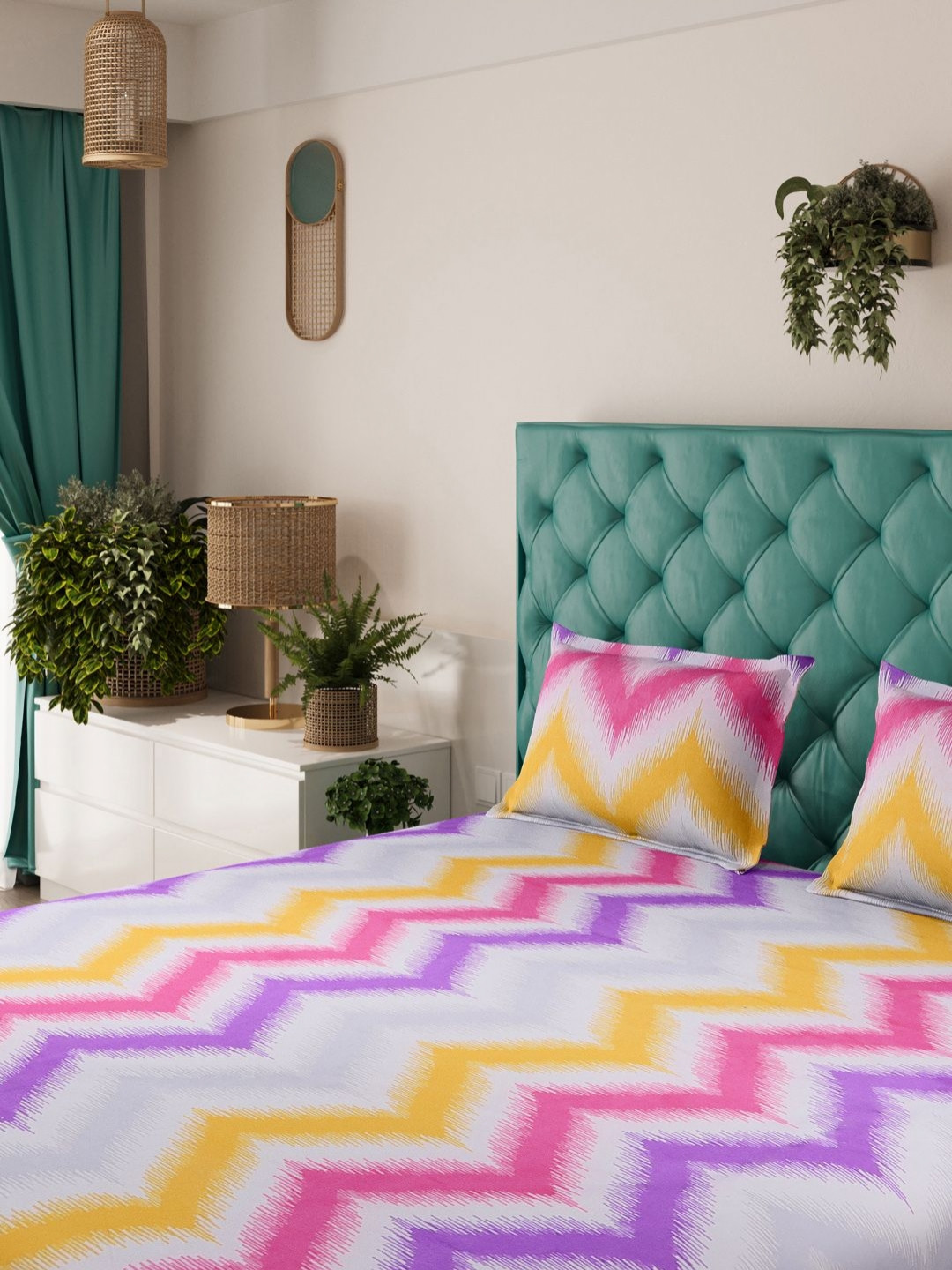 Status Contract Value Plus White Chevron Microfiber 144 TC Fitted King Coarse Bedsheet with 2 Pillow Covers-94 x 87 inches