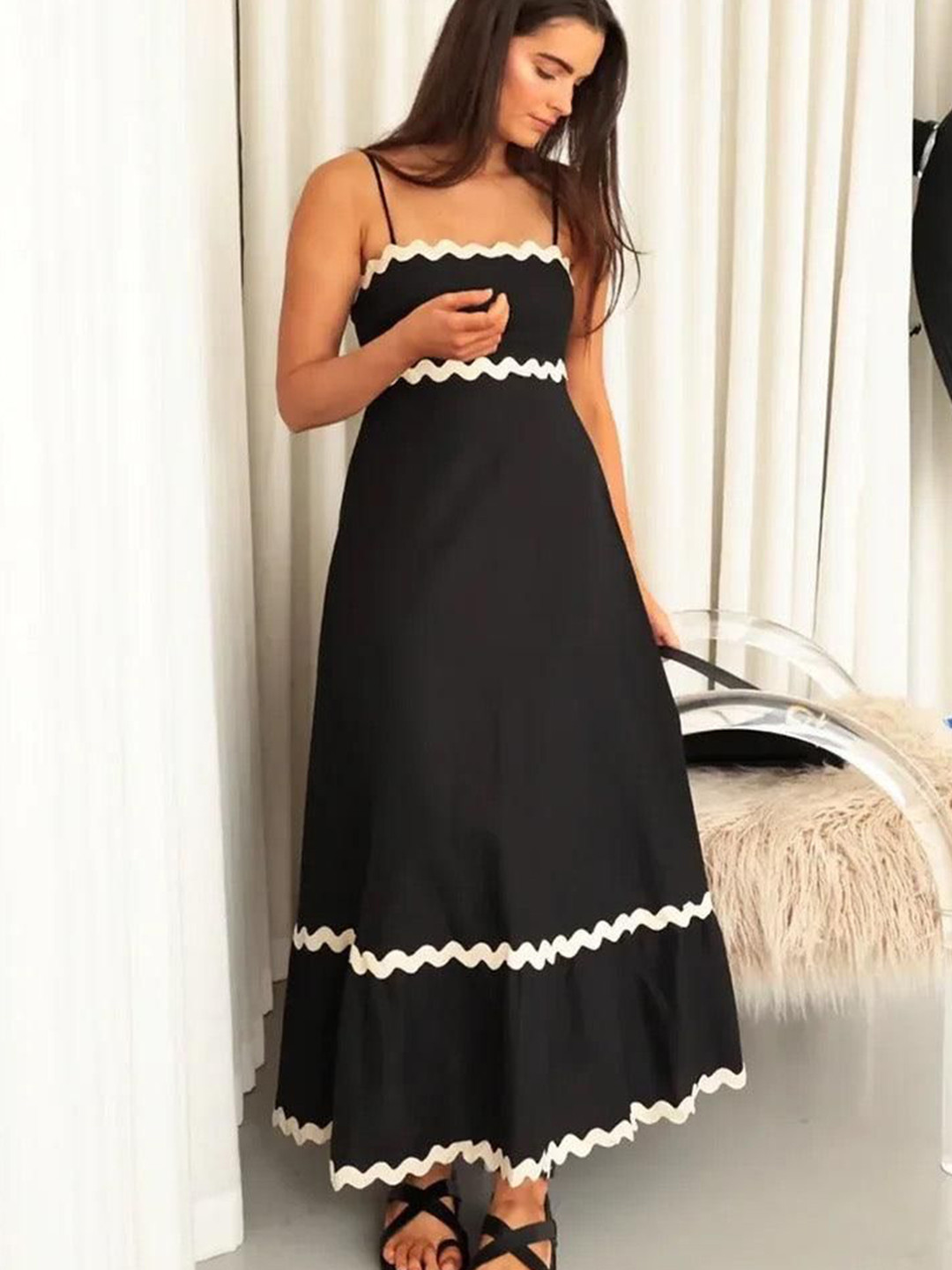 Miss Mosa By Akanksha  Orlando Holiday Midi Dress