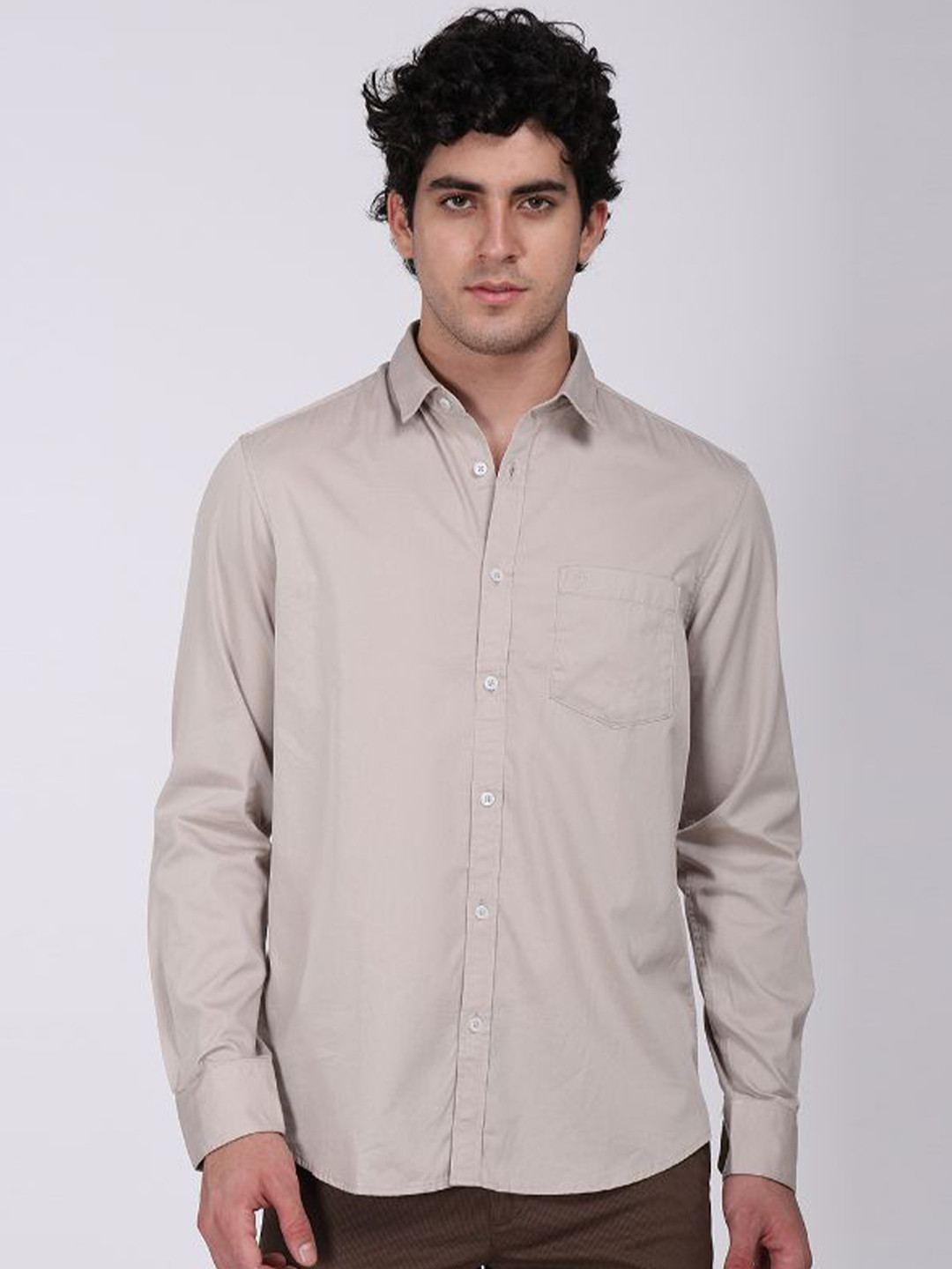 Indian Terrain Men Classic Slim Fit Opaque Casual Shirt