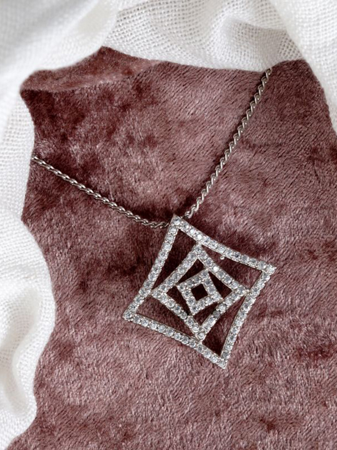 Tuanz Silver Jewelry 925 Silver Rhodium-Plated Square Shaped Pendants with Chains