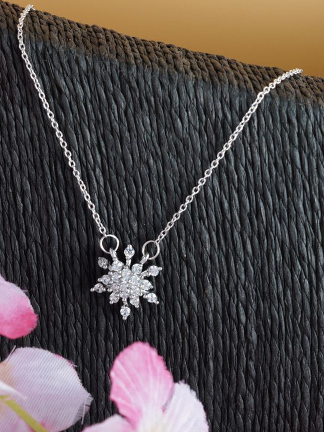 Tuanz Silver Jewelry 925 Sterling Silver Rhodium-Plated Stone-Studded Necklace